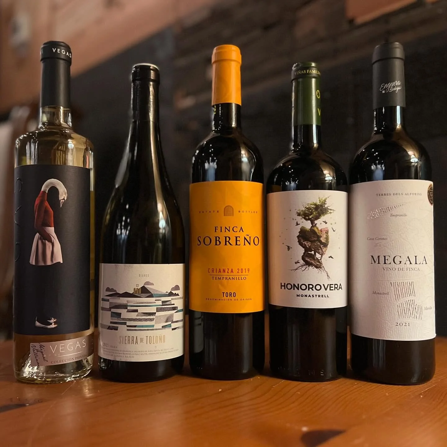 Saturday, we&rsquo;ll sip Spain! from 4:00-9:00, $20 buys an eye-opening Iberian tasting! #winetasting #vinotype #spainwine #saturday #chesterlandohio