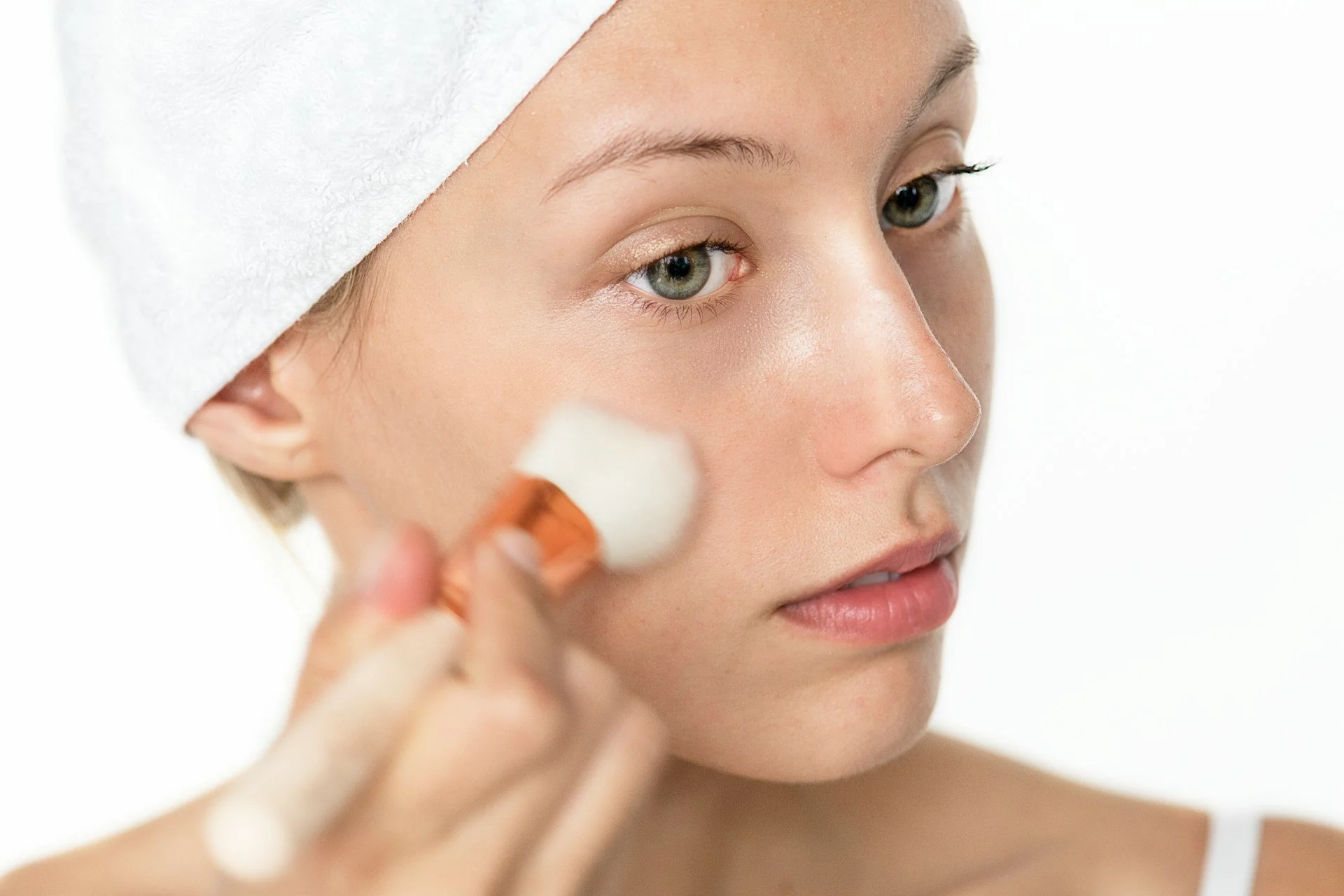Skincare Preparation Tips for Flawless Headshots in Edinburgh