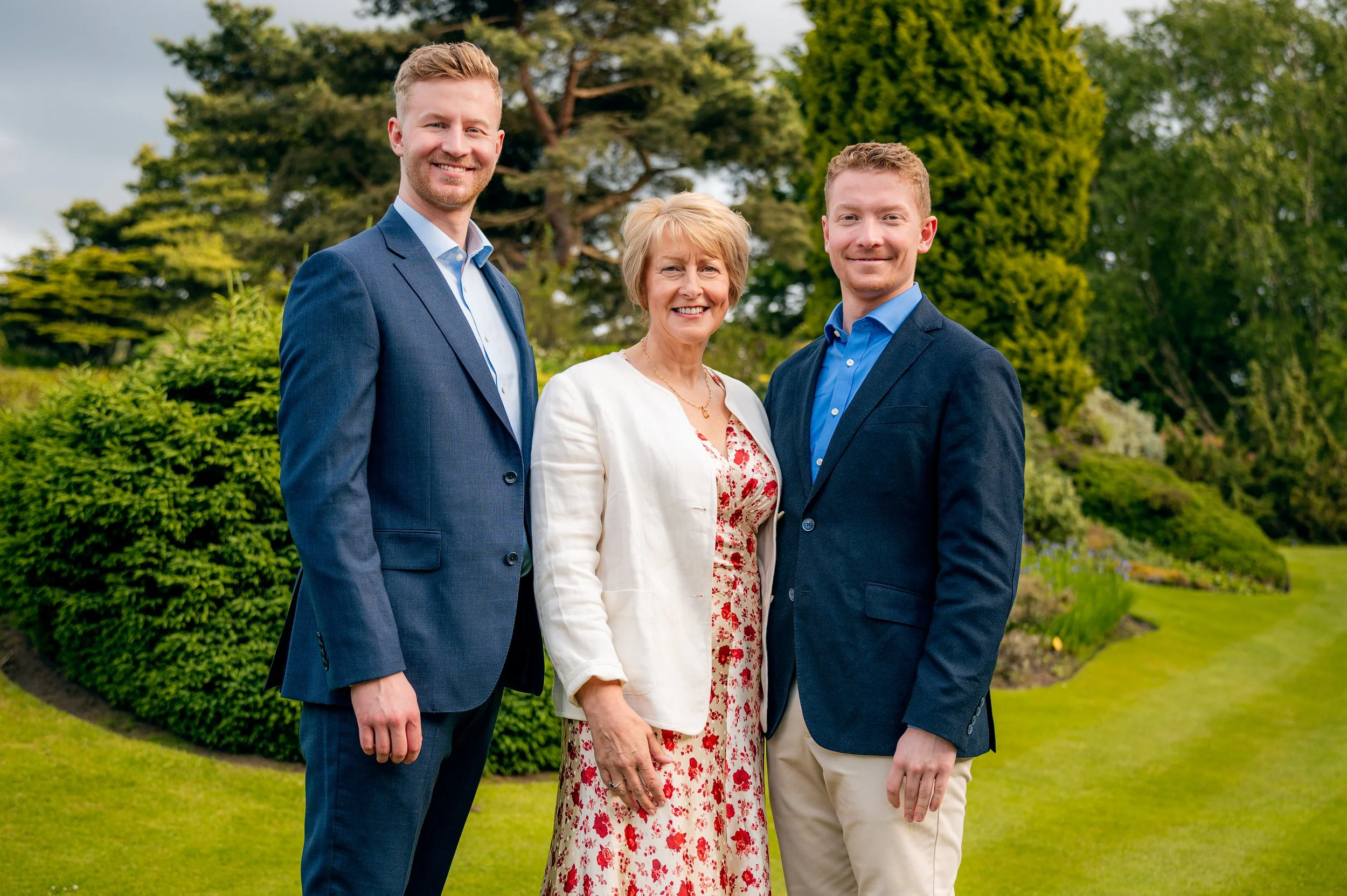 Lynn Dewar - 60th Birthday Celebrations - Family - 003.JPG