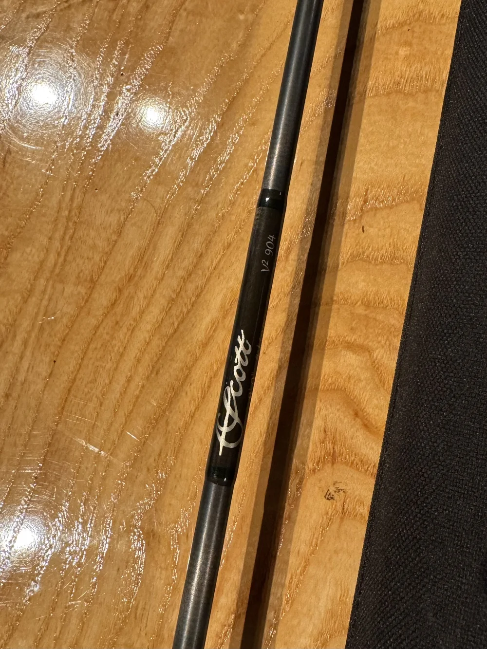 Scott V2 904 9' 4 WT Fly Rod - Precision Fly Fishing at its Best