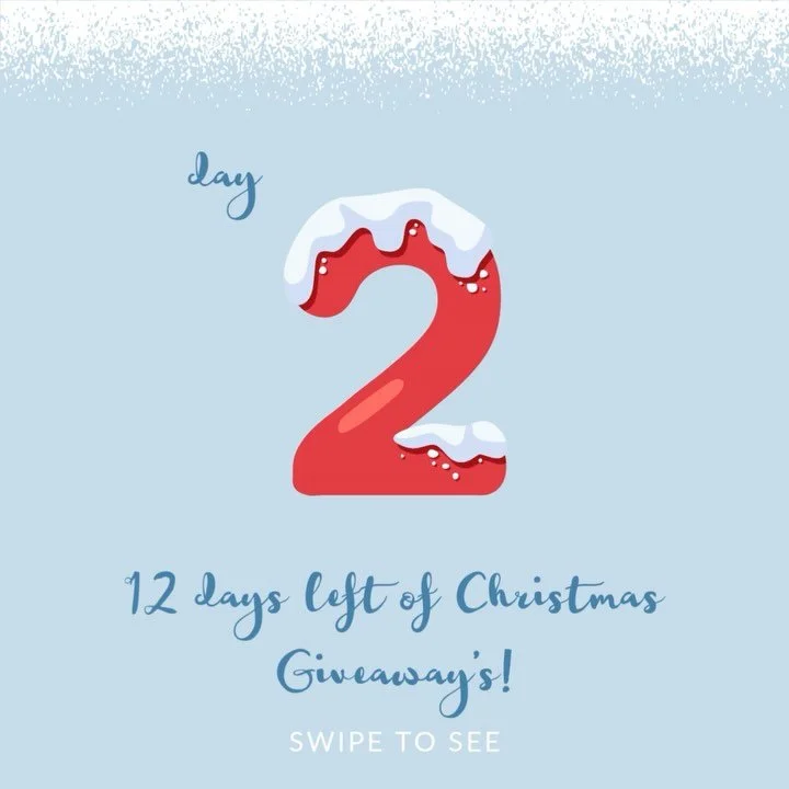 Day 2 of 12 days of Christmas
Win the unlimited holiday baking hamper from @bakell
Don&rsquo;t forget you all can get 15% off any order with code NESS15

What&rsquo;s inside?
🎄24K Gold Luster Dust Edible | Bakell
🎄 Christmas Collection Cake Pop Str