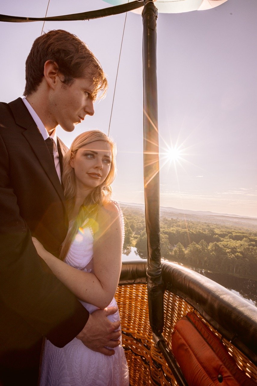 hot-air-balloon-elopement-new-england Large.jpeg