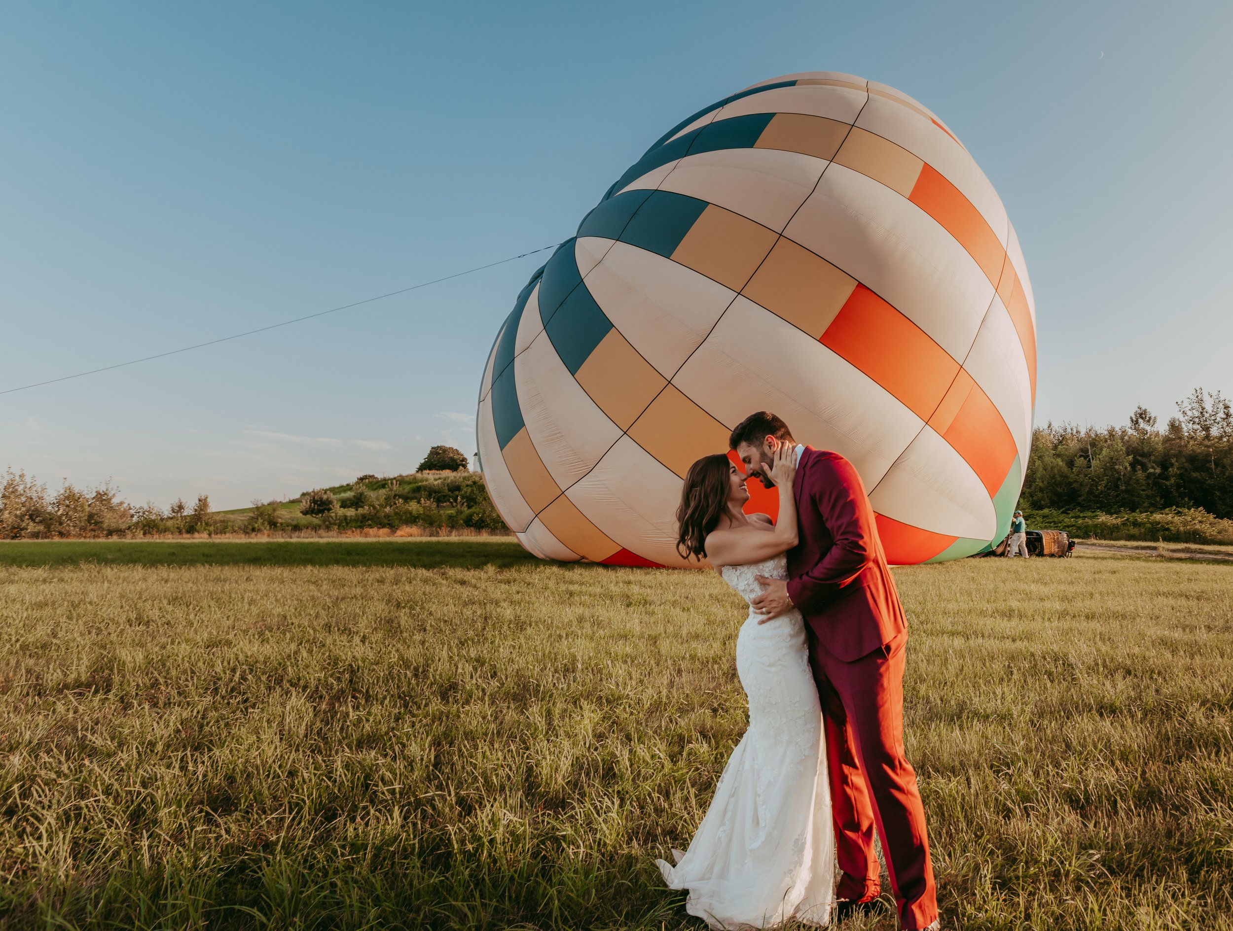 new-england-hot-air-balloon-elopement-15.jpeg