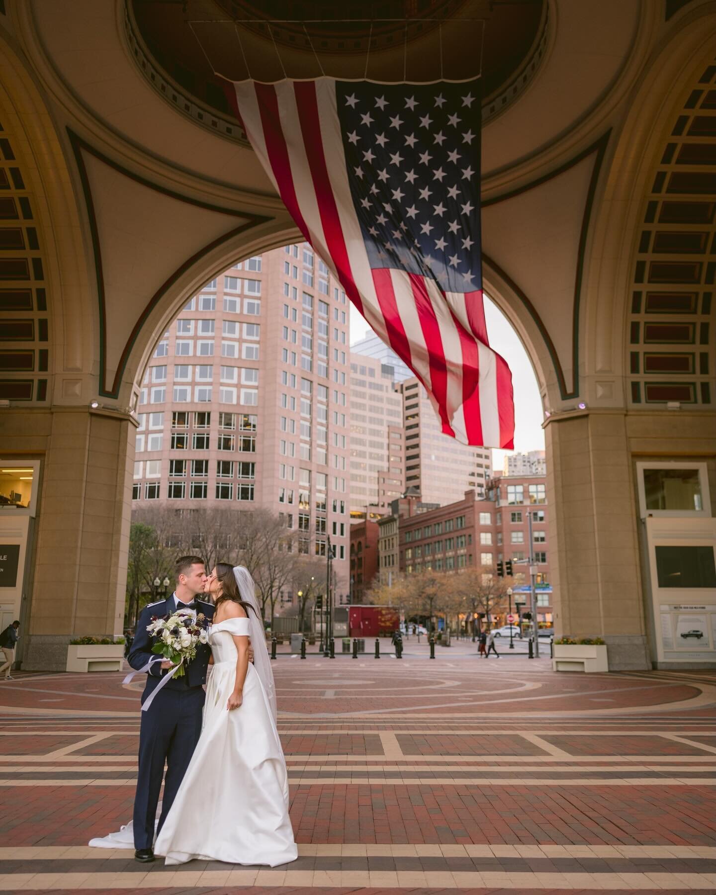 Had a great time second shooting for @jsalapekphotography at the @bostonharborhotel. Such a gorgeous venue, thank you so much Jeremy for letting me tag along and to say Ali + Greg looked stunning is an understatement!