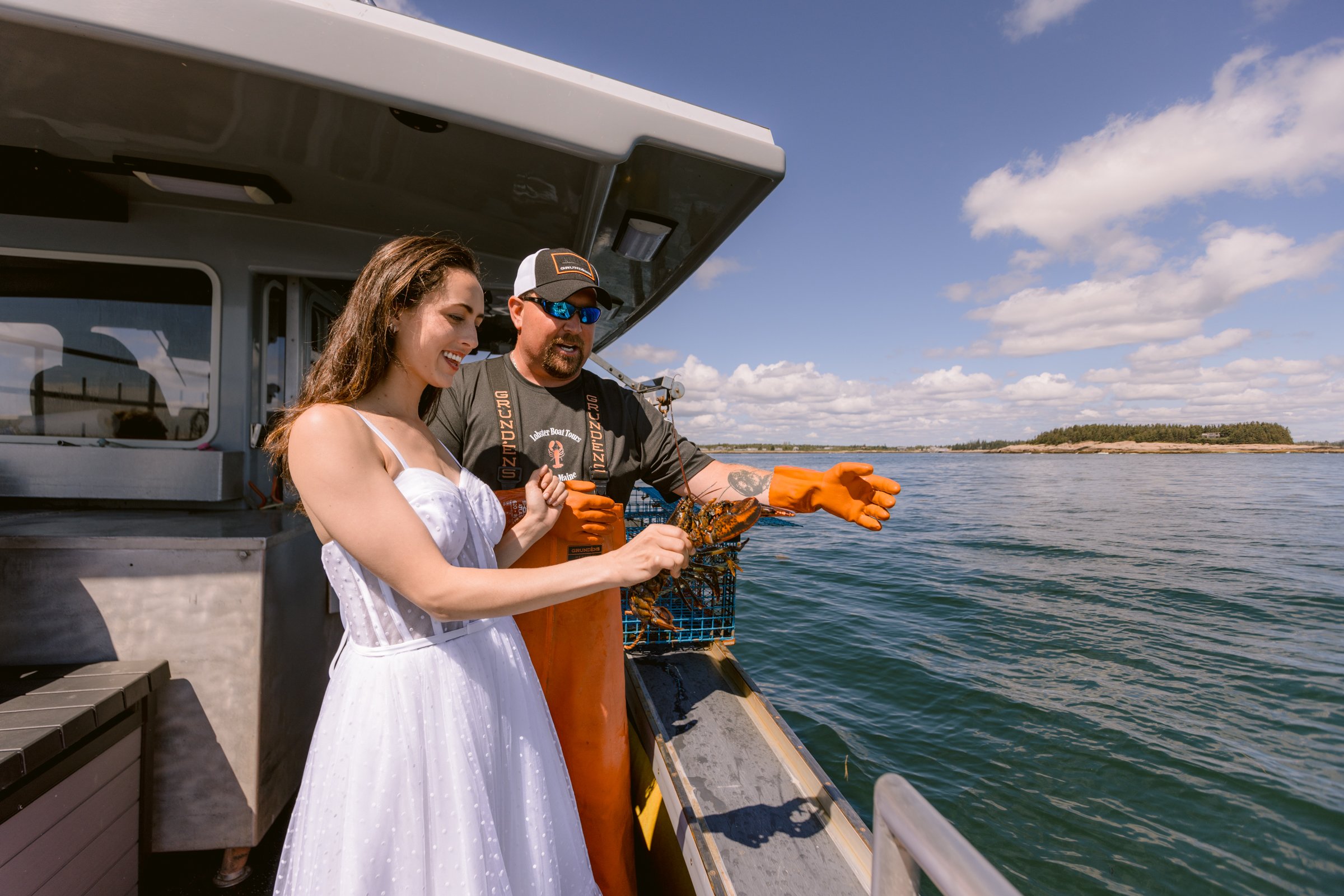 Acadia-National-park-how-to-elope-lobster-boat-tour-maine-MoonRisingPhotography-426.jpg