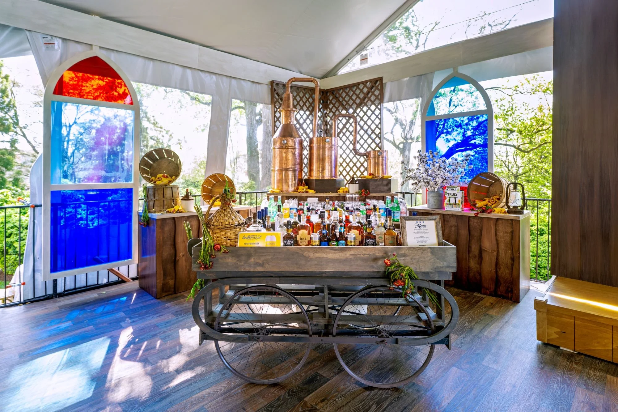 Moonshine Bar