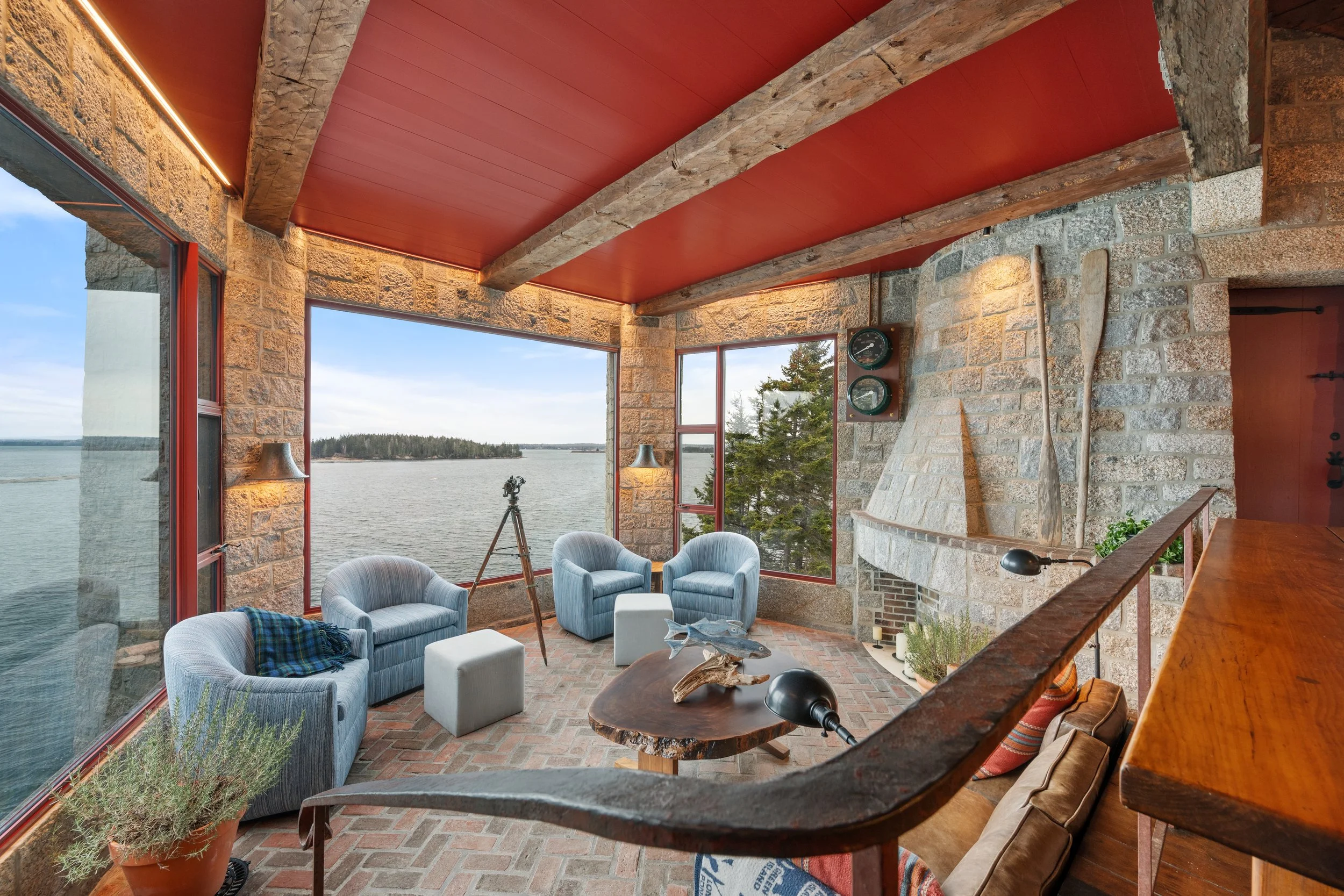 High Head - sunken room