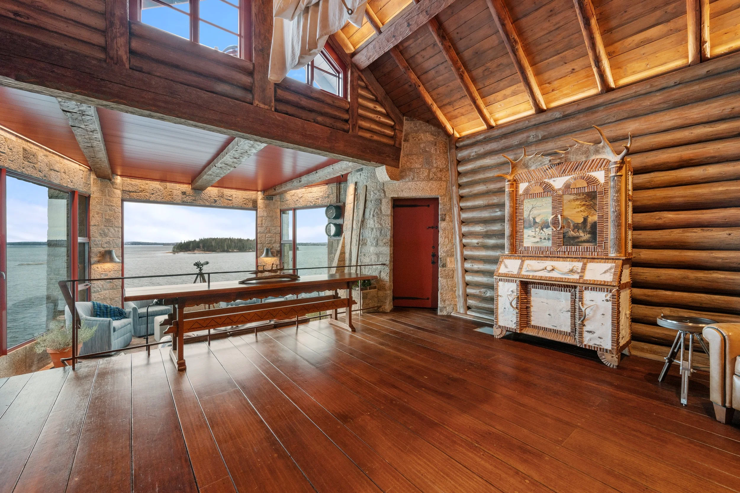 High Head - ceiling glow