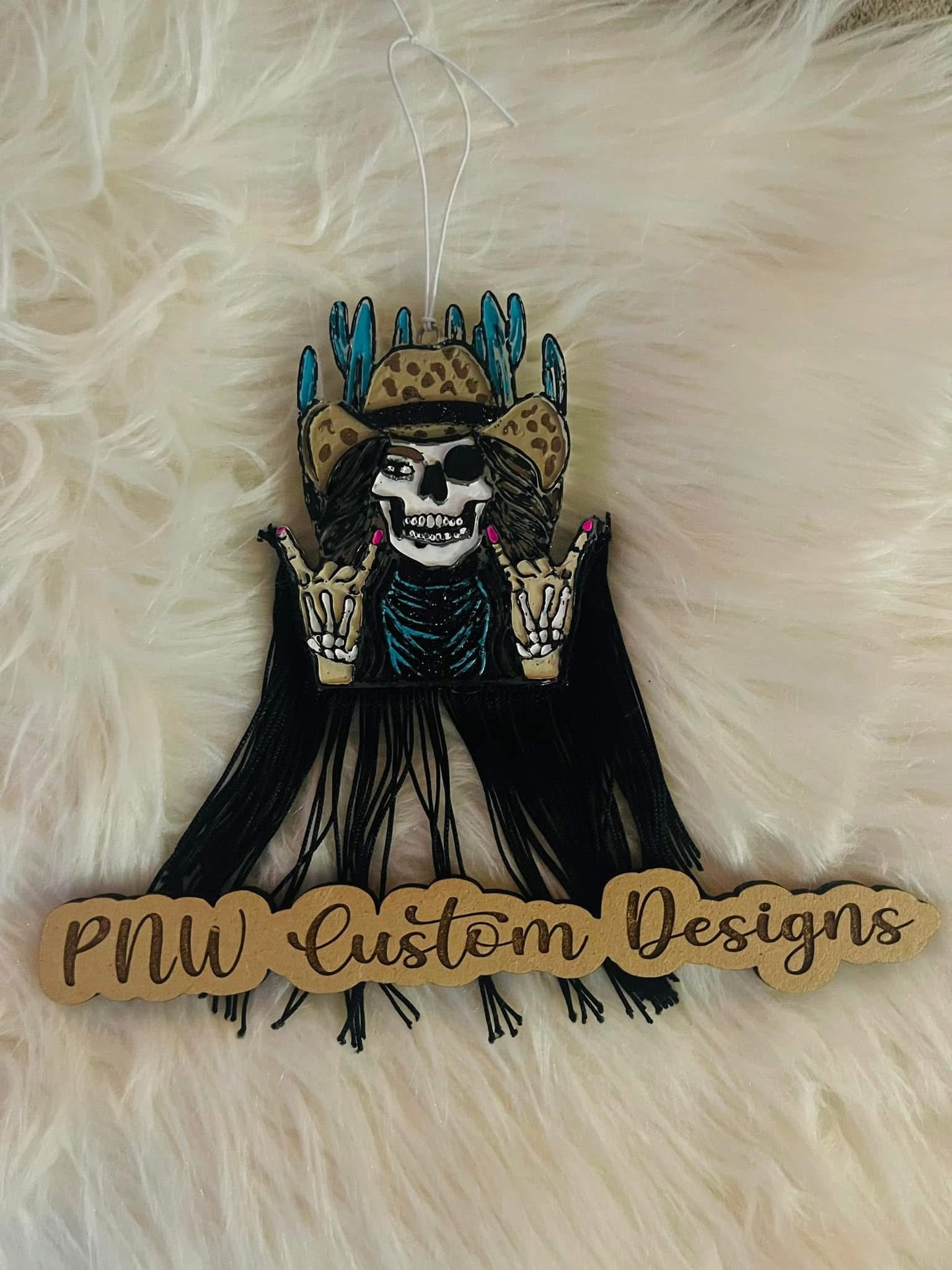 PUNCHY COWGIRL