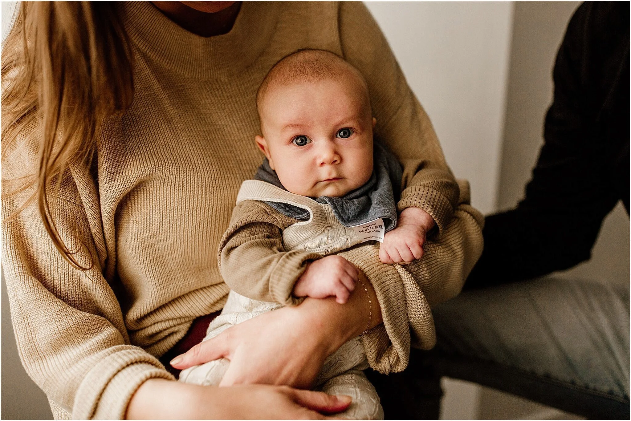 studio-newborn-family-session-aileen-choi-photo-iredale-family_0016.jpg