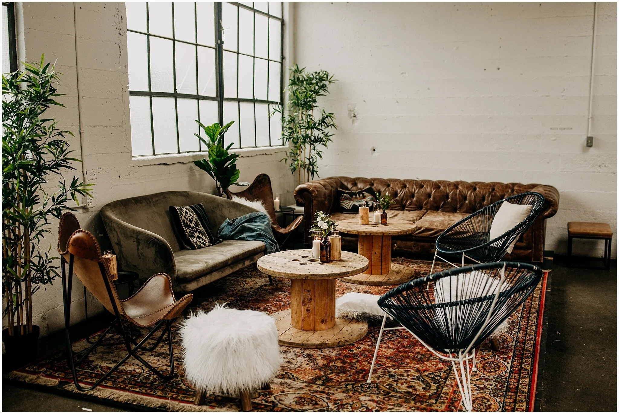 settlement building lounge decor setup