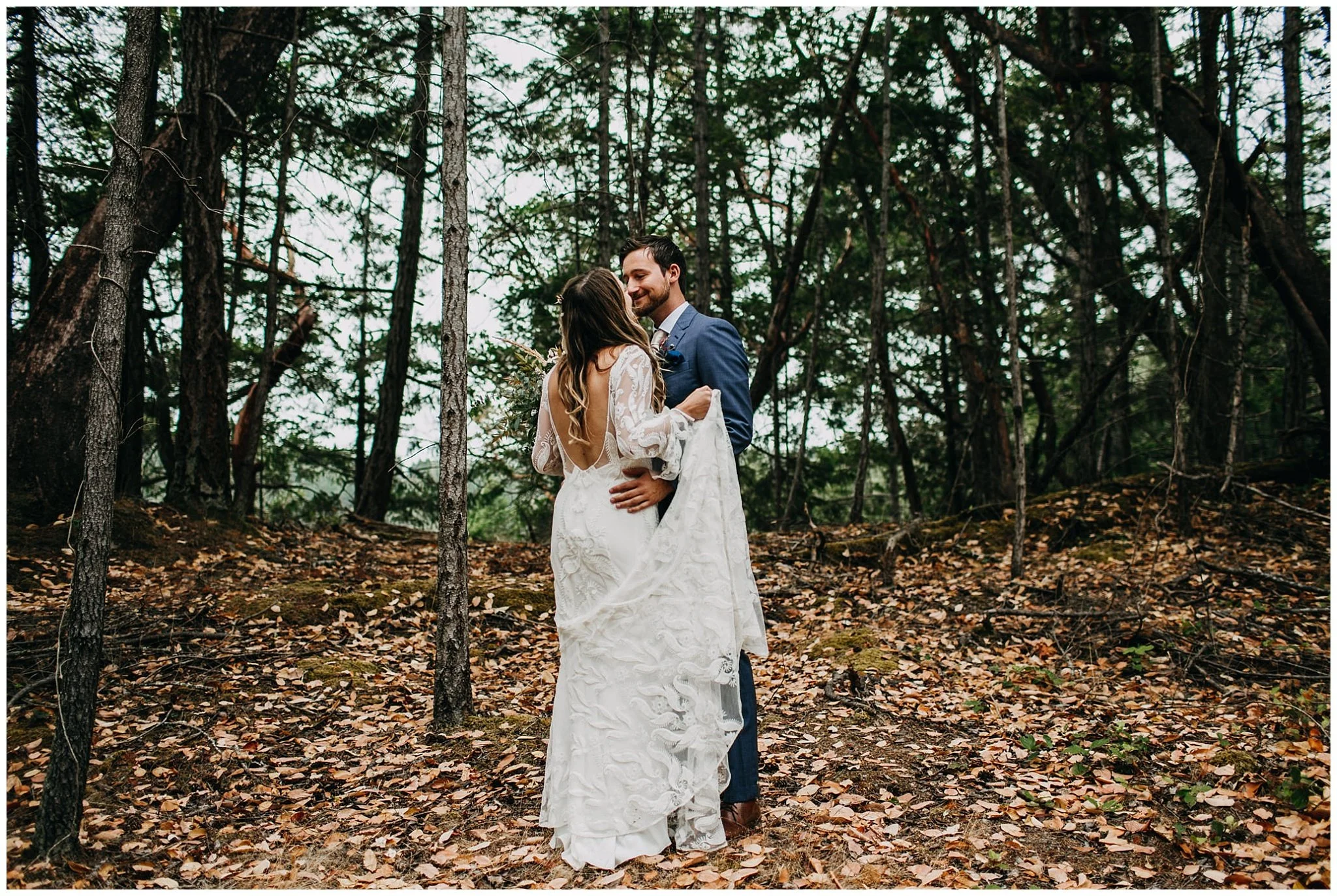mayne-island-backyard-wedding_0014.jpg