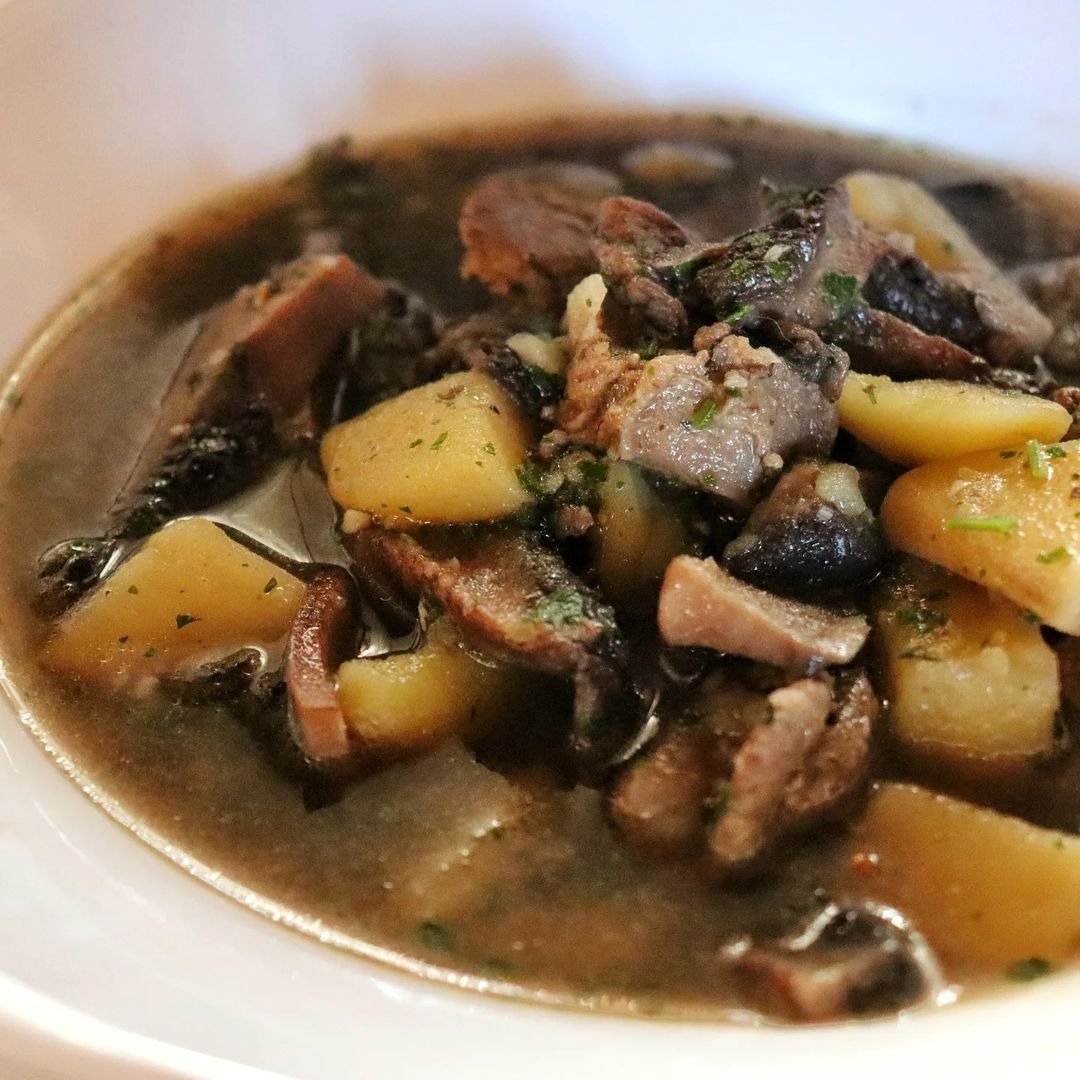 Beef Stew with Potatoes and Mushrooms