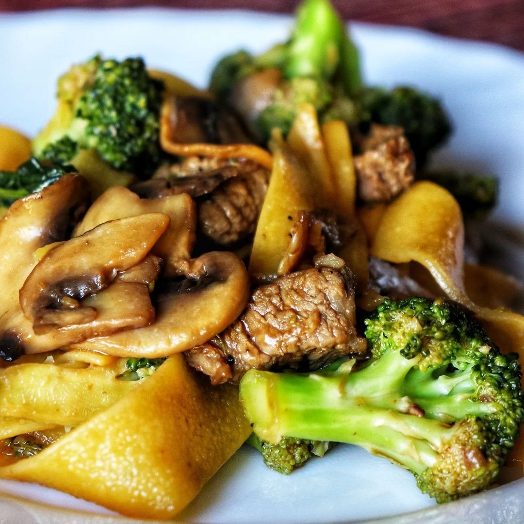 Beef, Broccoli and Mushroom Stir-Fry