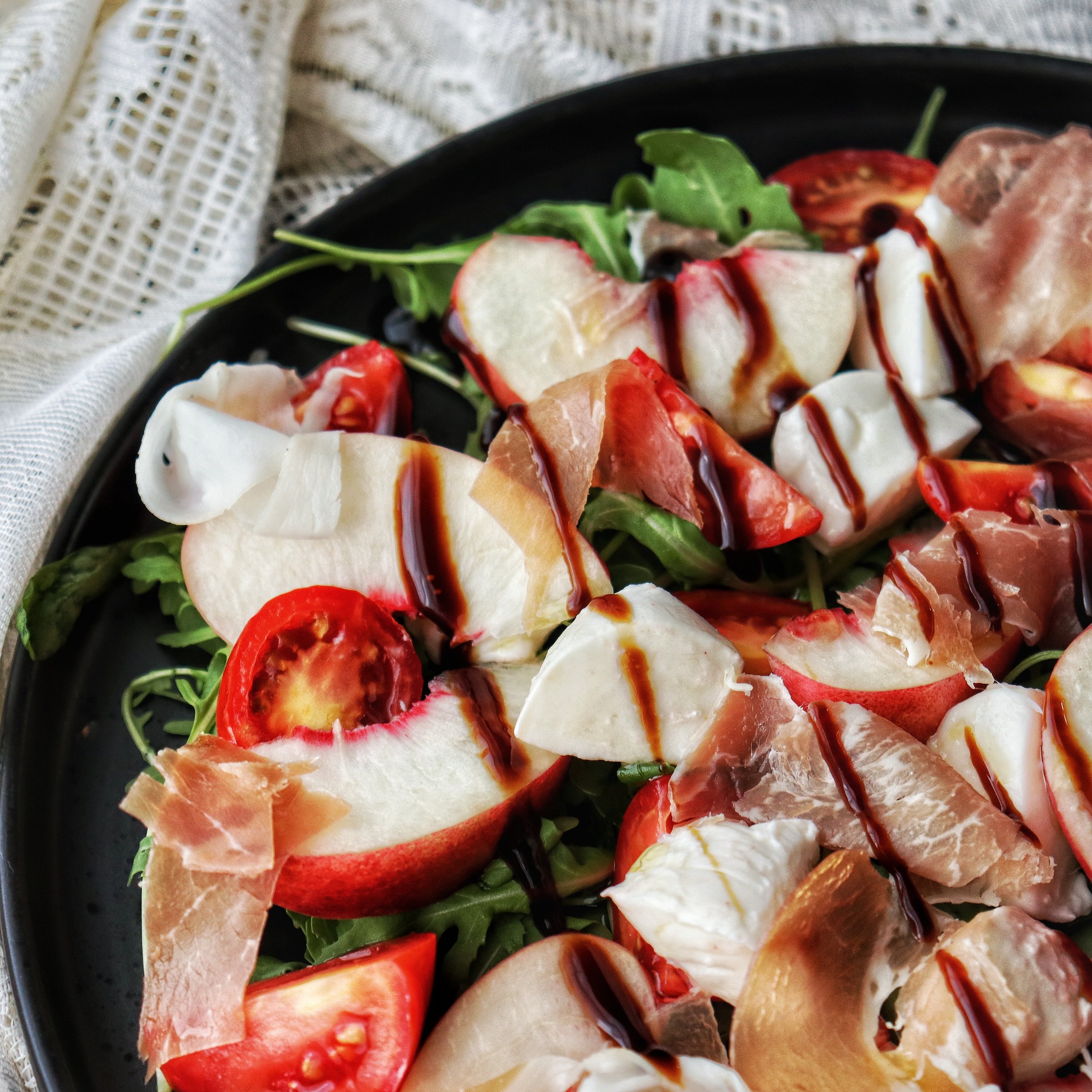Peach and Prosciutto Salad