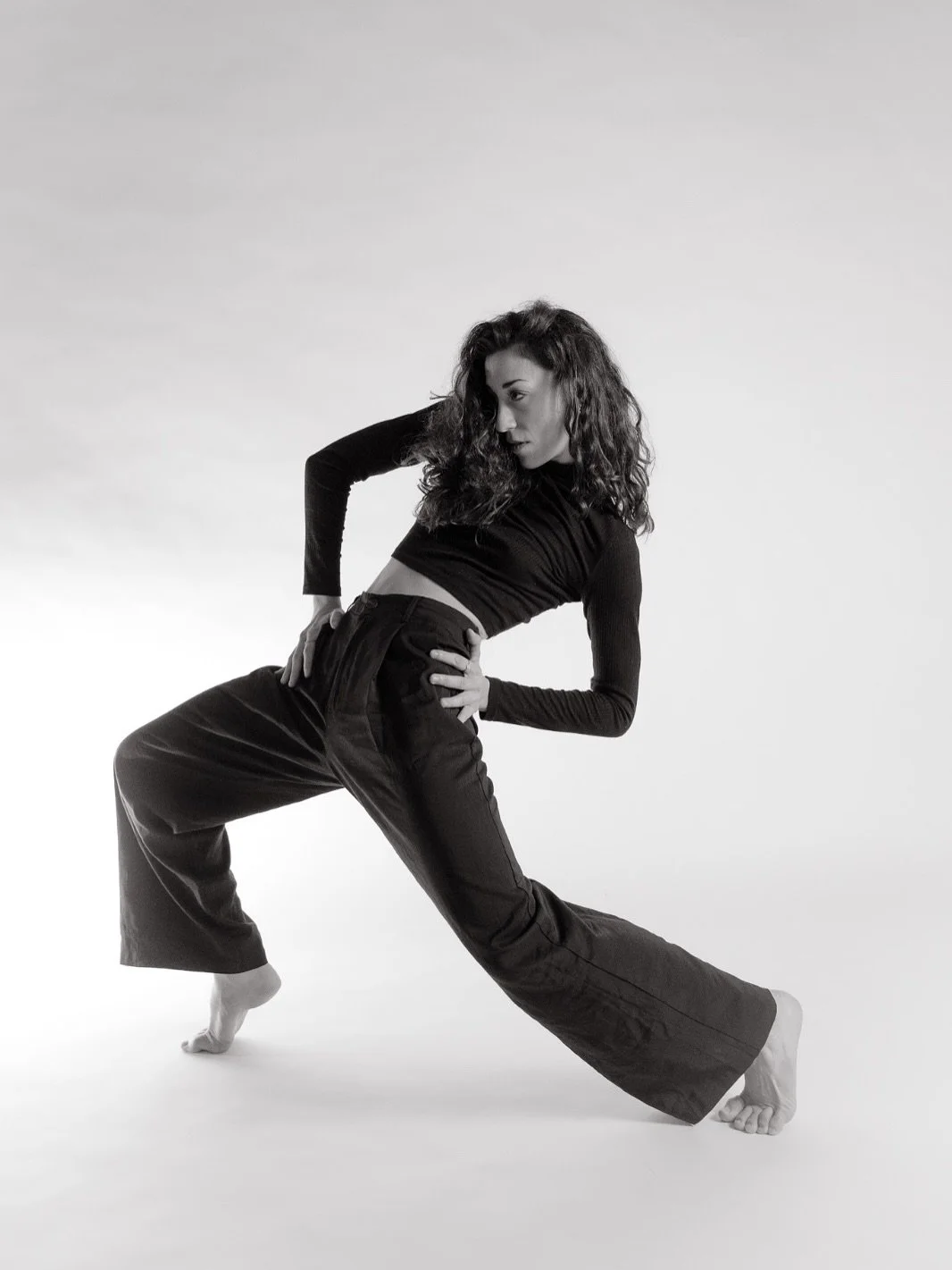 Meet the Foundations 2025-2026 team 💚

@rosemarie__11 Rosa liebt es, Ballett zu unterrichten, aber auch Zeitgen&ouml;ssischen Tanz und Spitzentanz 🩰

Ihre Ausbildung erhielt sie an der Ballettschule des Hamburg Ballett unter John Neumeier sowie an 