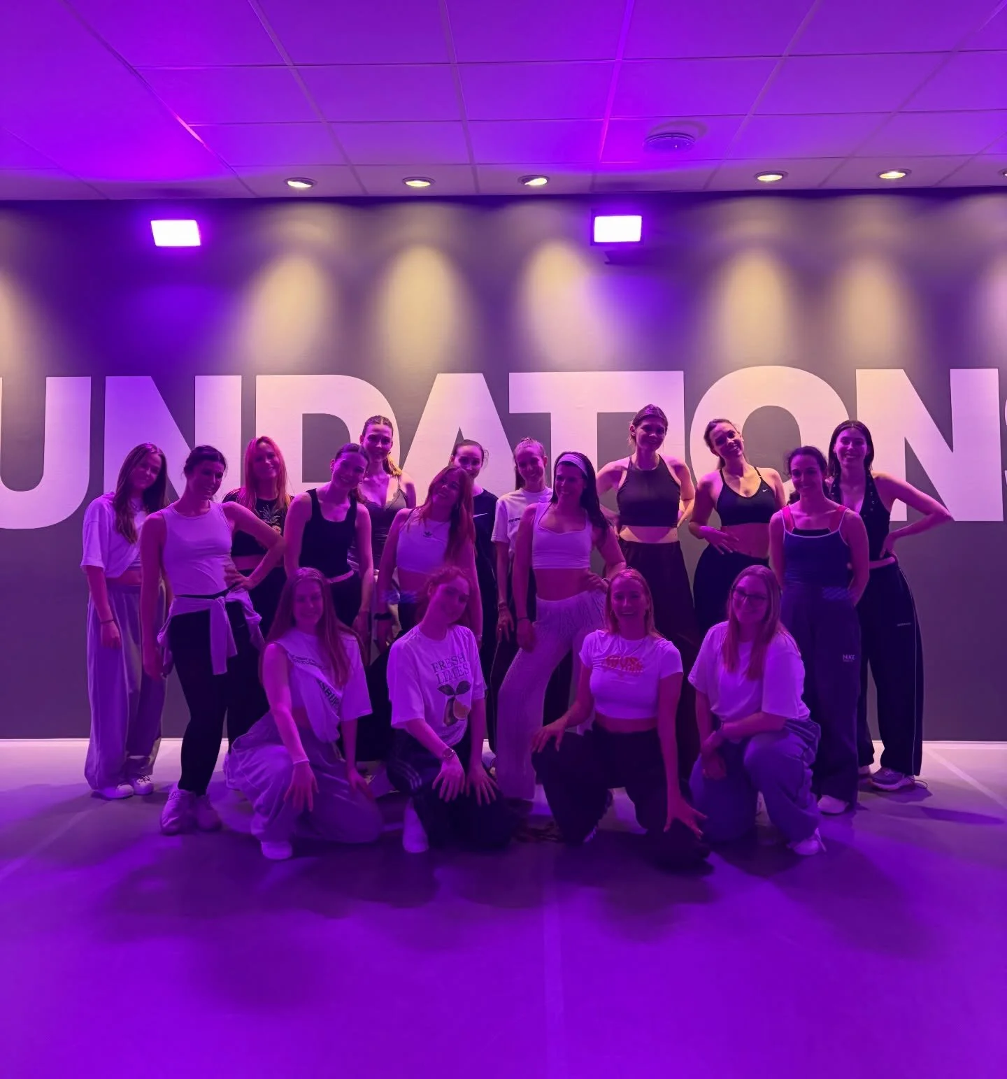 Fabulous in our feminine energy 💖 Photos and videos from the Feminine Energy and Commercial Workshop with @rosyfranky have been sent out! Check your emails 💌 If you didn&rsquo;t get an email, DM us for the link 🔗