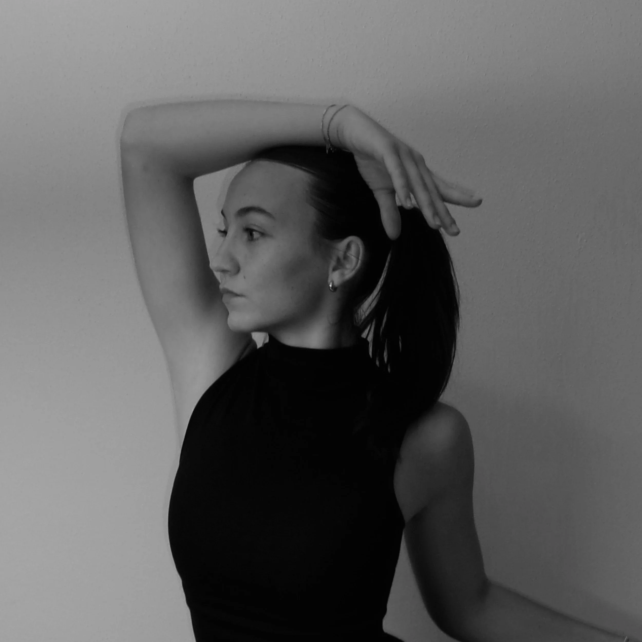 ✨ LERNT UNSER TEAM KENNEN ✨

Neu bei Foundations f&uuml;r die 26/27 Season: Lernt Klara Zussner kennen! 🌟

Wir freuen uns riesig, Klara dieses Jahr in unserem Team willkommen zu hei&szlig;en. Sie &uuml;bernimmt unsere w&ouml;chentliche Musical Theat
