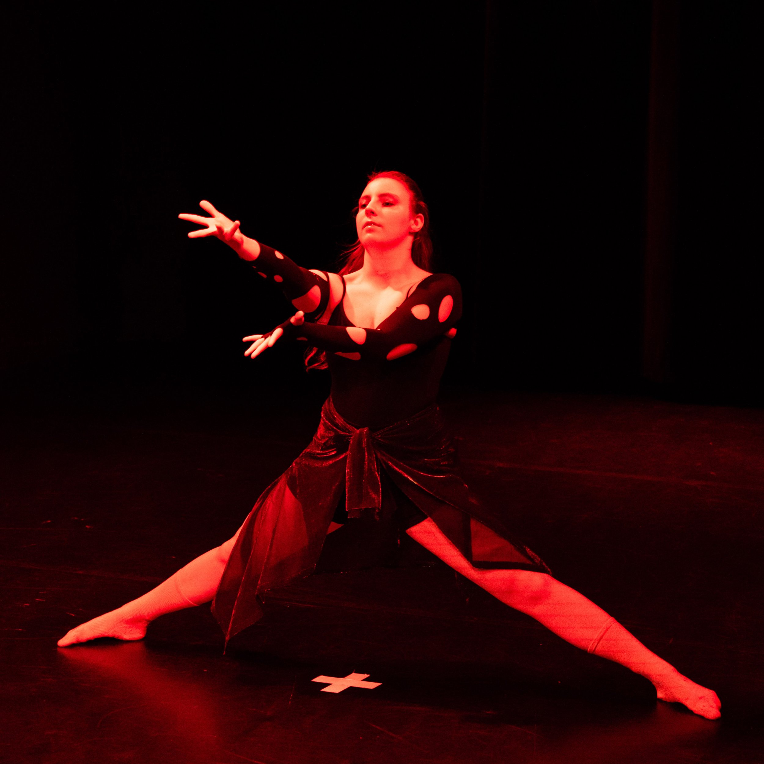 ✨ LERNT UNSER TEAM KENNEN ✨

Wir freuen uns riesig, Stefanie &bdquo;Steffi&ldquo; Kastner auch in der 26/27 Season wieder bei Foundations dabei zu haben! 🤍

Steffi ist mittlerweile ein fester Bestandteil unseres Teams und begleitet mit unseren Dance