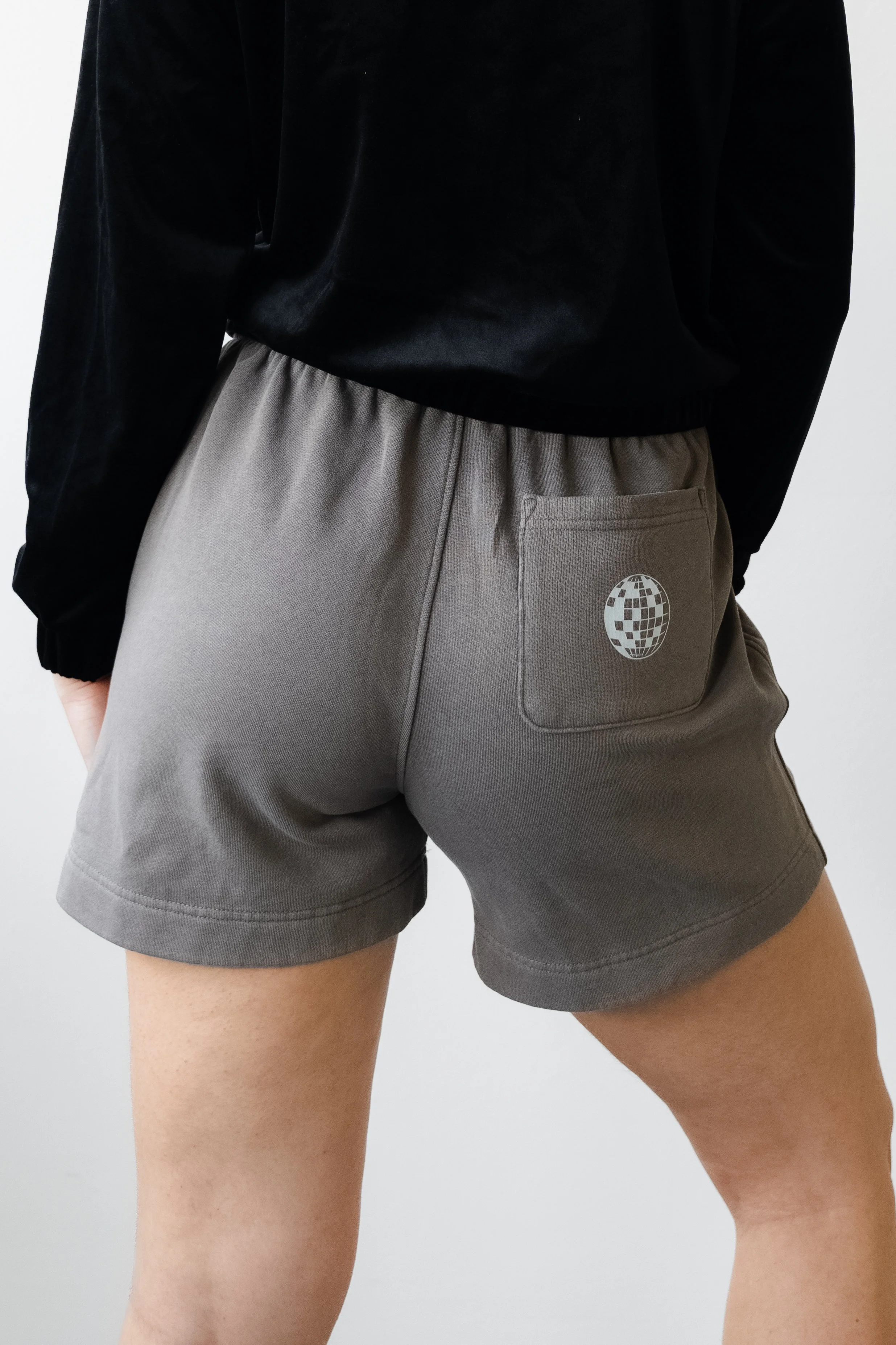 Studio Shorts (Erwachsene)