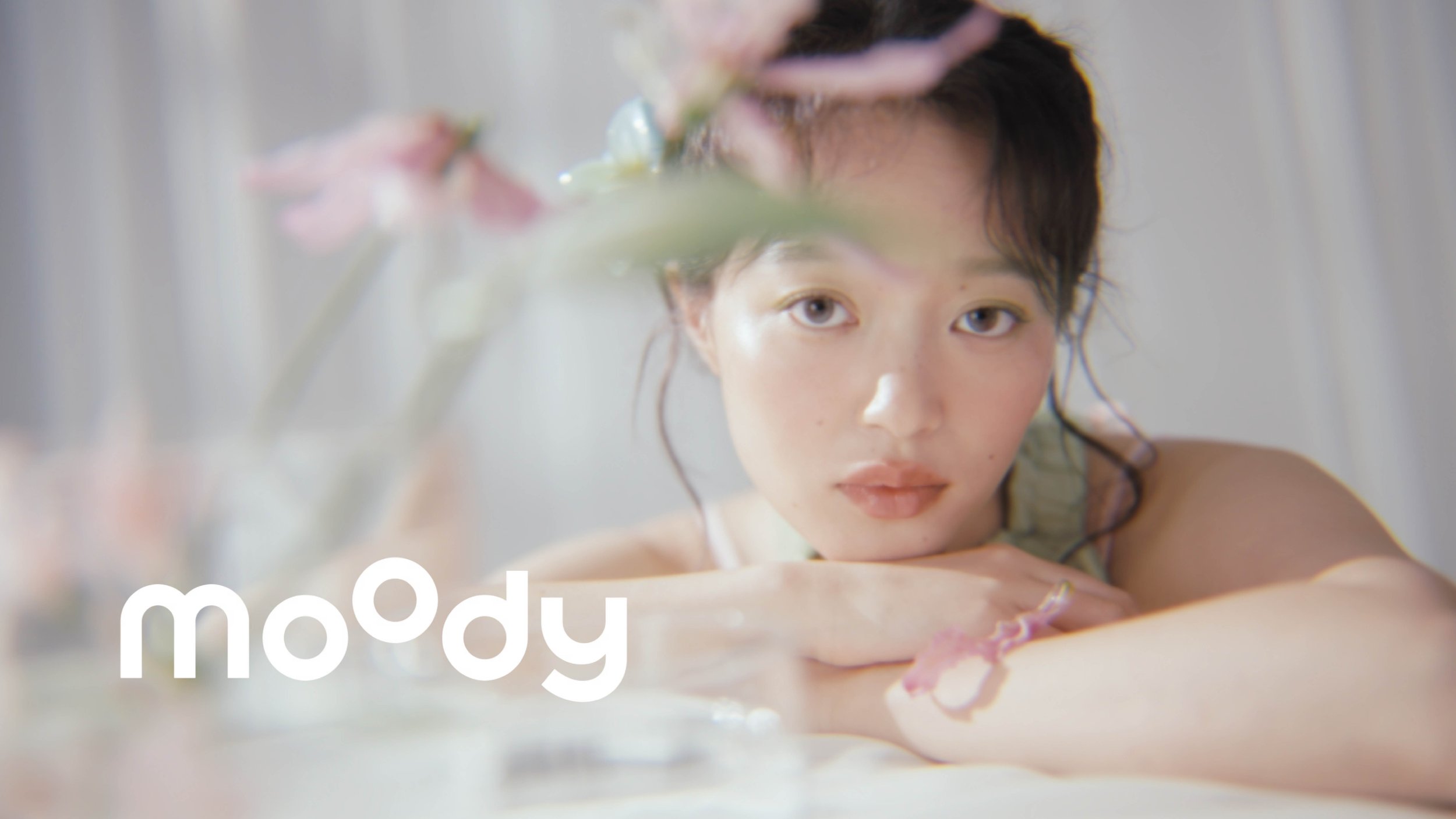 Moody Lenses - Teenage Daydream
