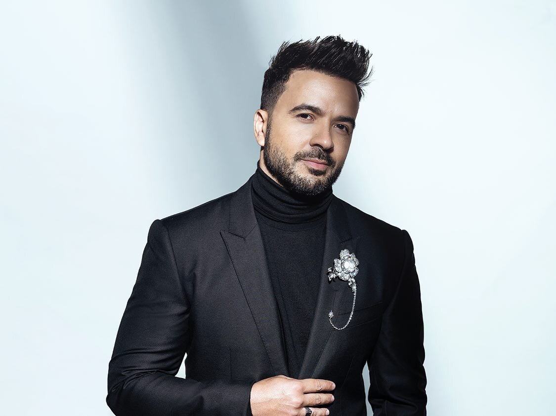 Wir freuen uns riesig, dass Latin-Pop-Sensation @luisfonsi Taufpate von Norwegian Cruise Lines neuestem Schiff &bdquo;Norwegian Viva&ldquo; wird. Fonsi tritt am 28. November 2023 bei der offiziellen Taufe in Miami auf und gibt dem Schiff seinen Segen