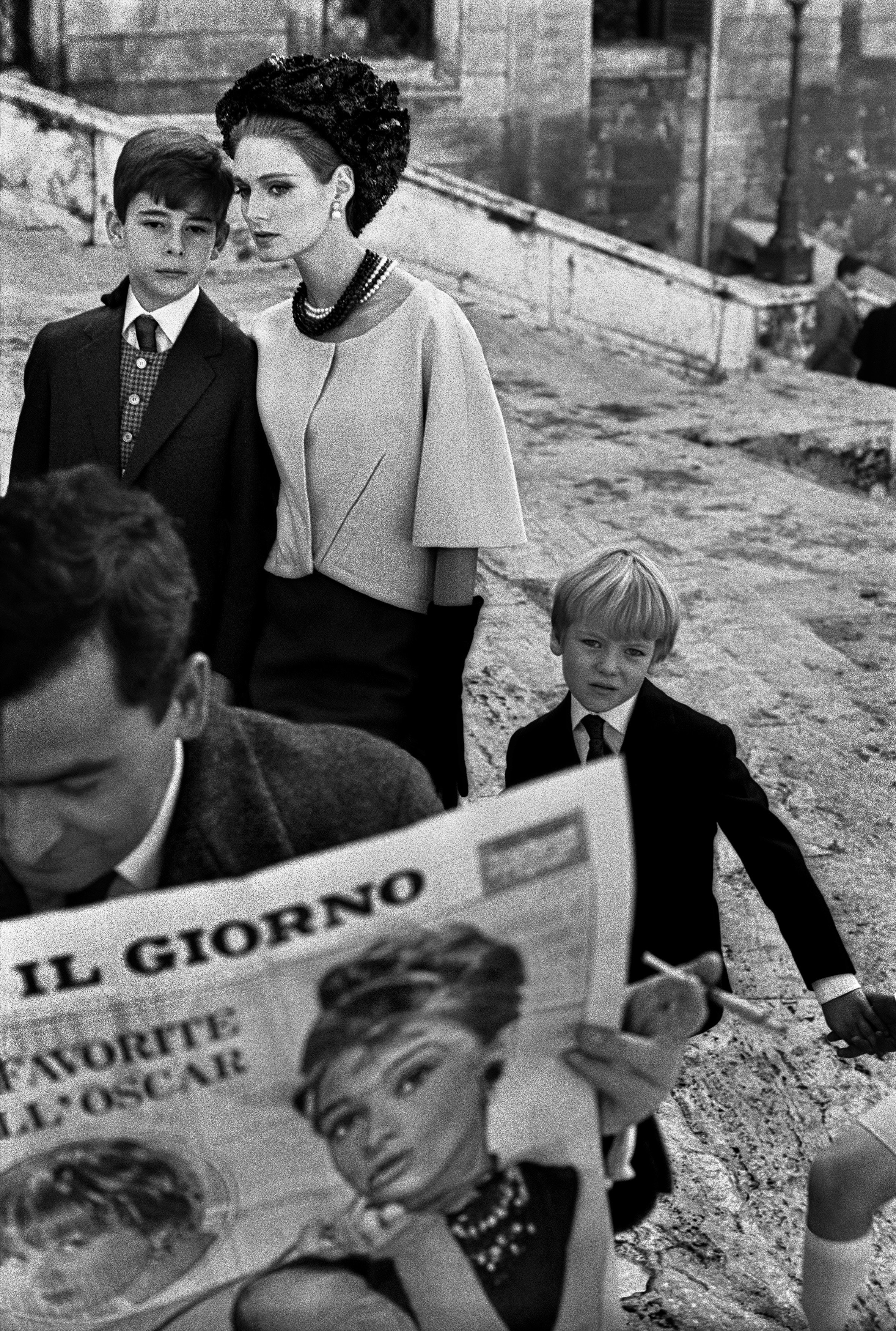 Frank Horvat, 1962, Roma, Italy, for Harper's Bazaar, italian high fashion with Deborah Dixon on the steps of Piazza di Spagna