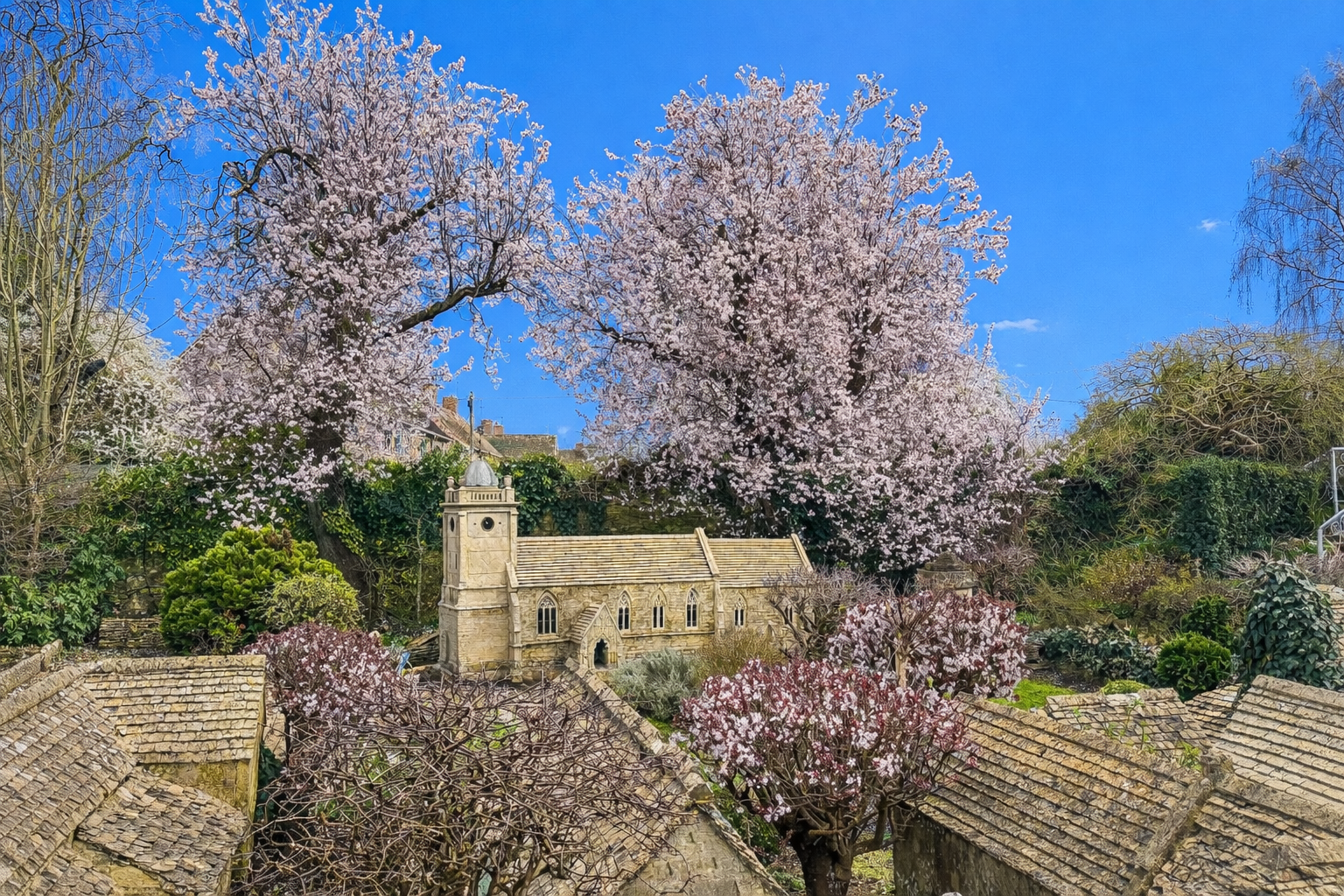 Spring in the Cotswolds: Things to Do in Bourton-on-the-Water &amp; Beyond