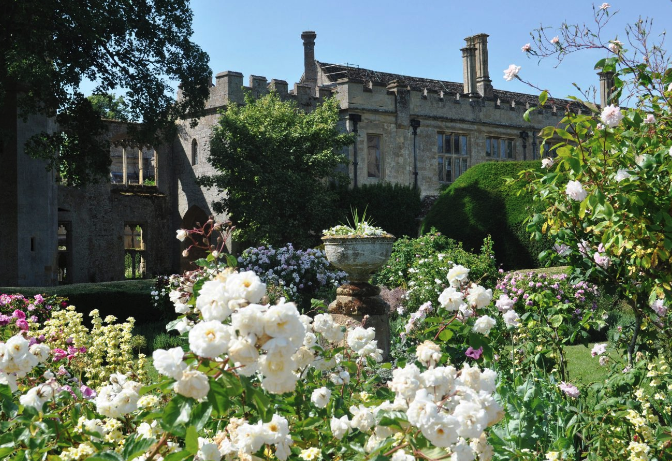 Exploring Beyond Bourton: The Best Places to Visit Within 20 Minutes of The Old New Inn
