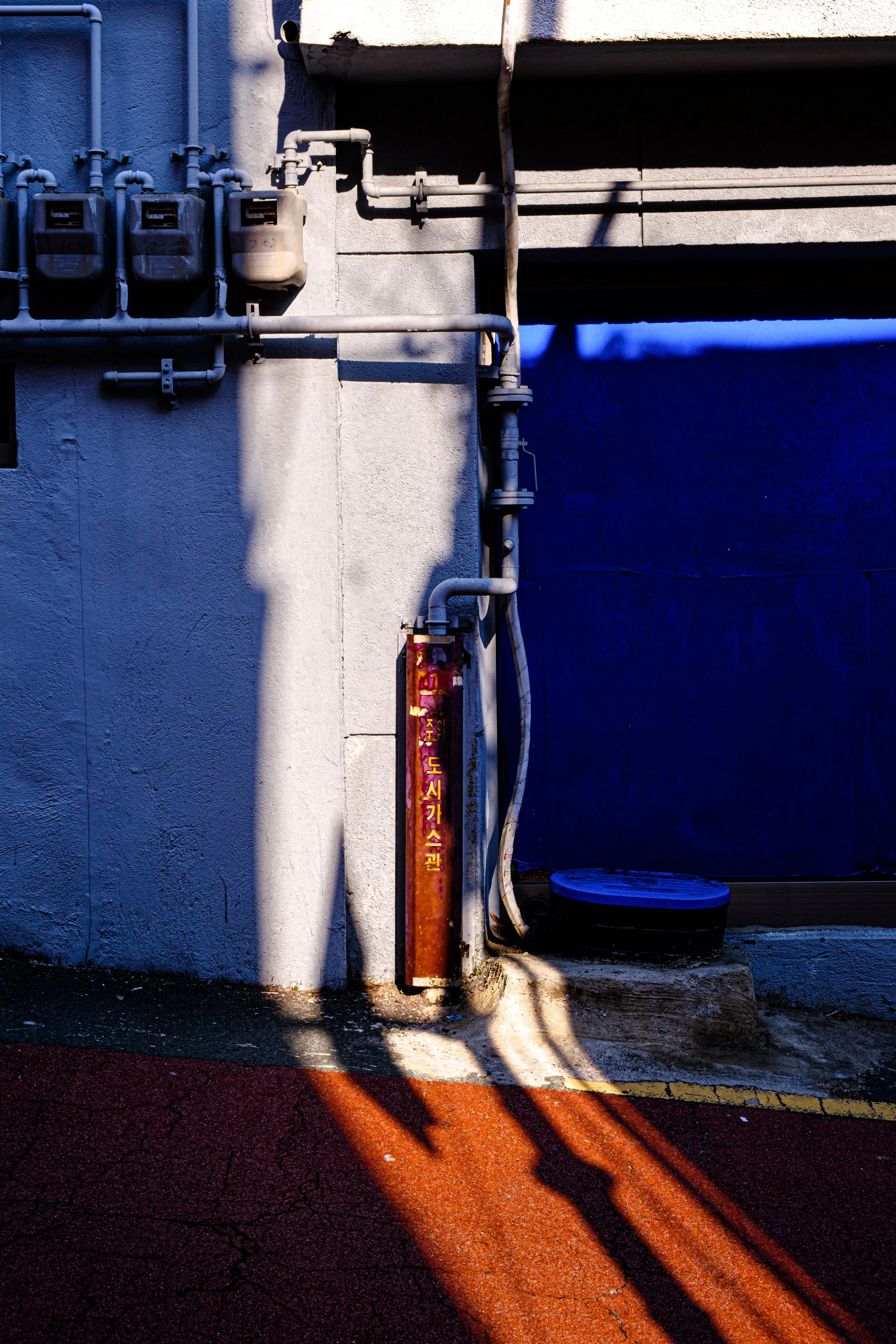 shaft-of-light-busan-for-web.jpg