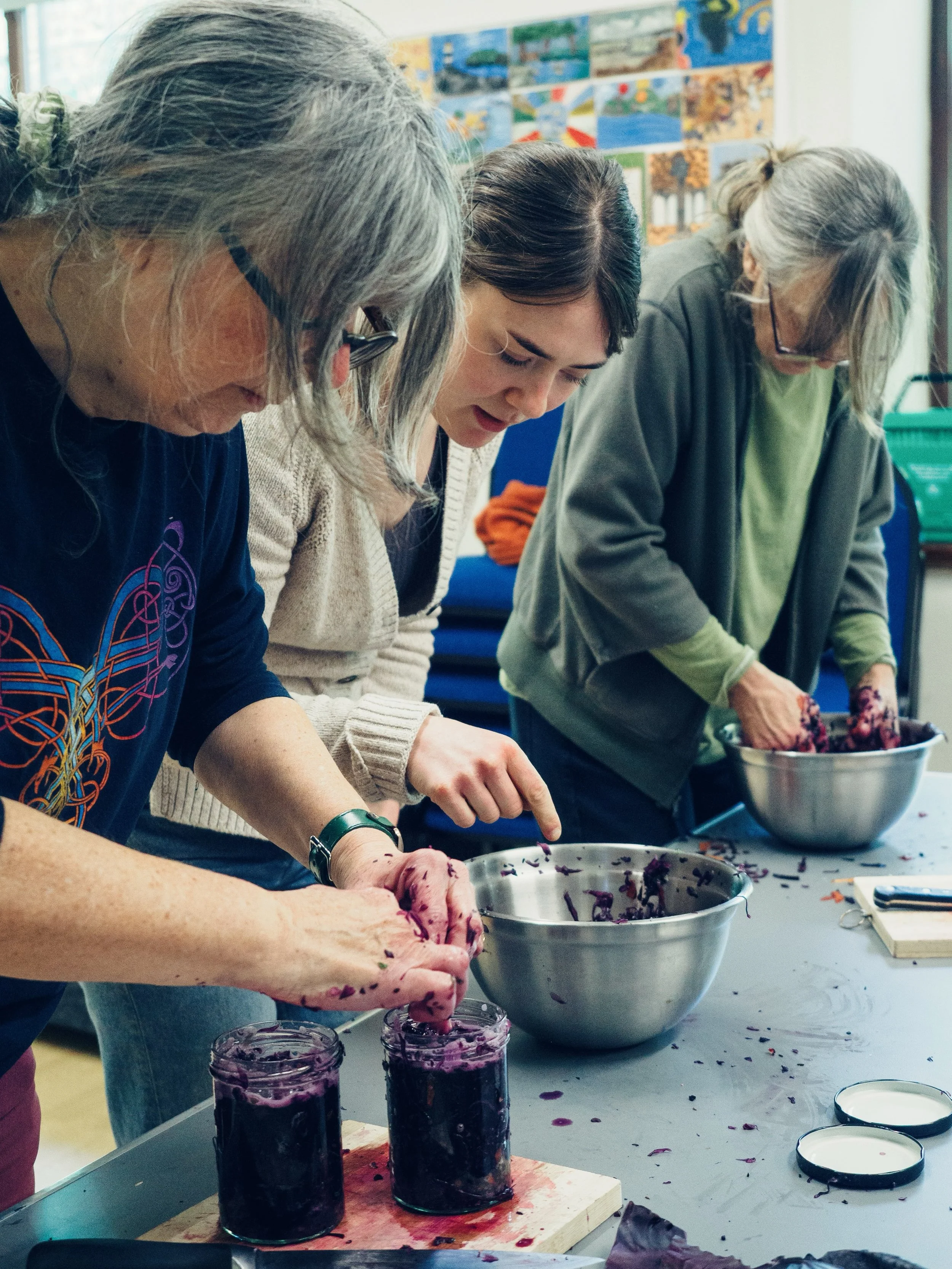A fabulous morning exploring the fine art of fermentation with Anna from Bwblin at Llangoed Harvest Festival!

We made a colourful beetroot and red cabbage ferment, learned how to ferment all sorts of vegetables, and talked about how to get started a