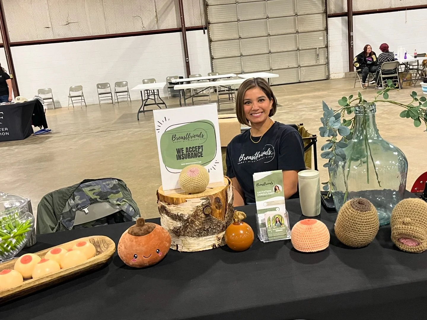 Thankful to participate as a vendor at the VA WELCOME HOME 2024 💚 
I did have some 👀 at the boobies displayed 🤣

#rncmnnibclc #rncmnn #breastfeeding #breastisbest #breastfedbaby #breastfeedingjourney #breastfeedingmom #breastfedbabies #breastfeedi