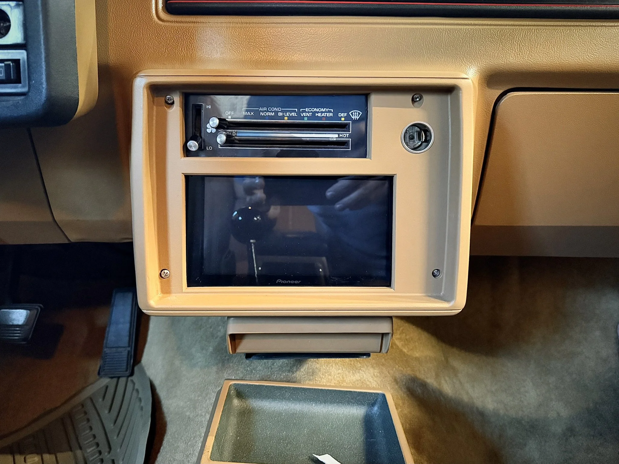 Monte Carlo Double DIN Bezel 1.JPEG