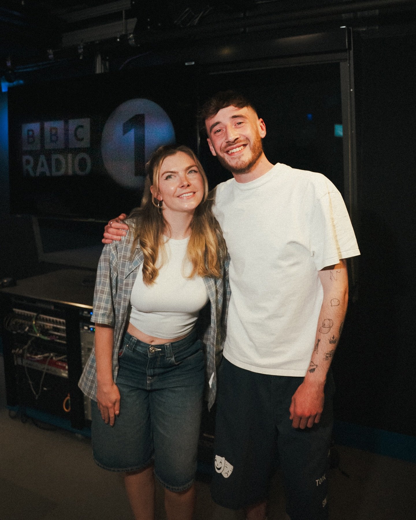 auditioned for the school choir 11 years ago, last night I got to talk to the UK live on @bbcradio1 &hellip;
-
unbelievably grateful to be able to talk about what I put so much time and pain into live on the airwaves, @jodierosebryant you are an abso