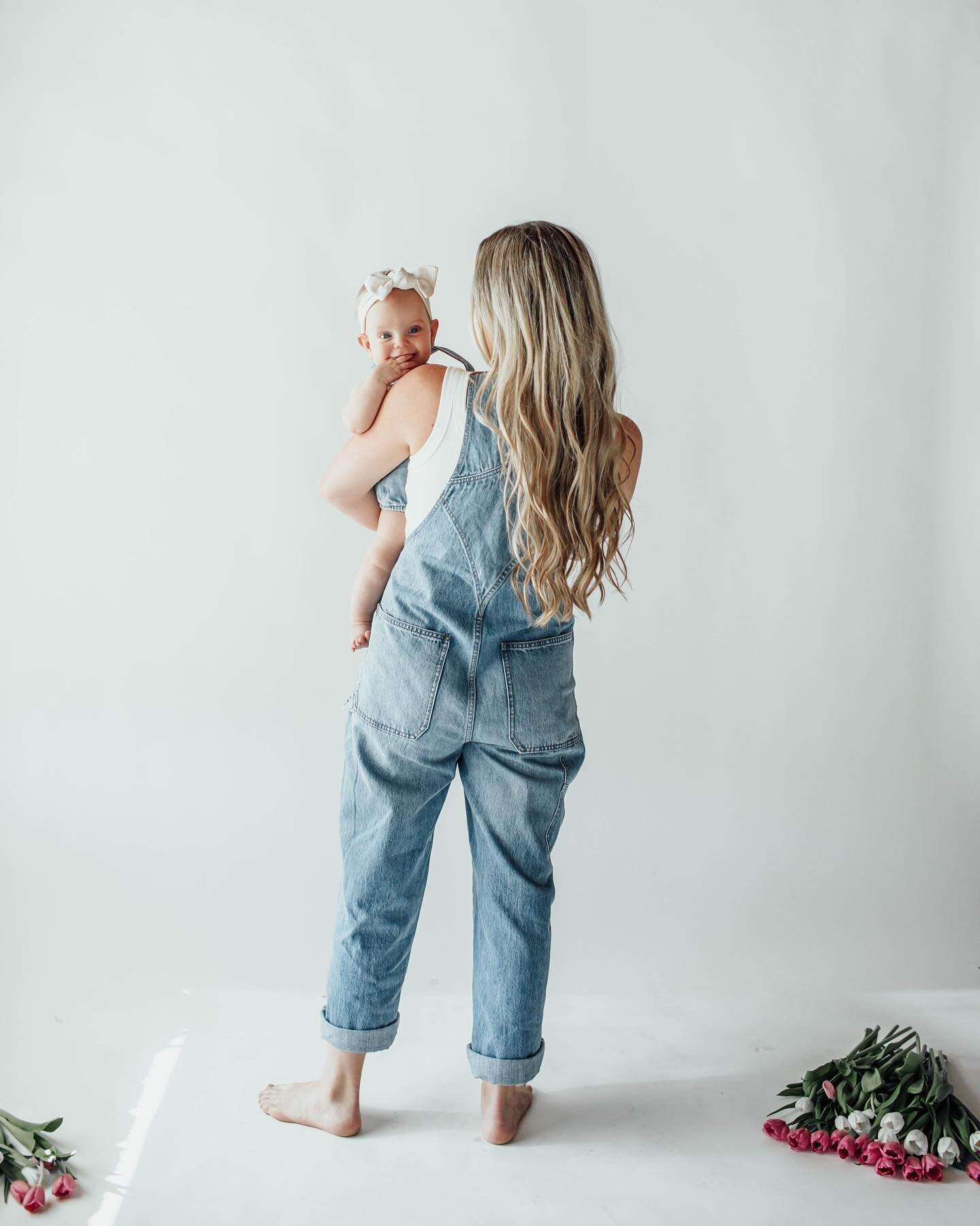 Blue Jean baby 🩵 (and mama) 😚

Wishing all my mamas a happy Mother&rsquo;s Day weekend! You&rsquo;re truly amazing. 

&amp; sending love to all those who are trying or wanting to become mamas. You&rsquo;re truly amazing, too🤍