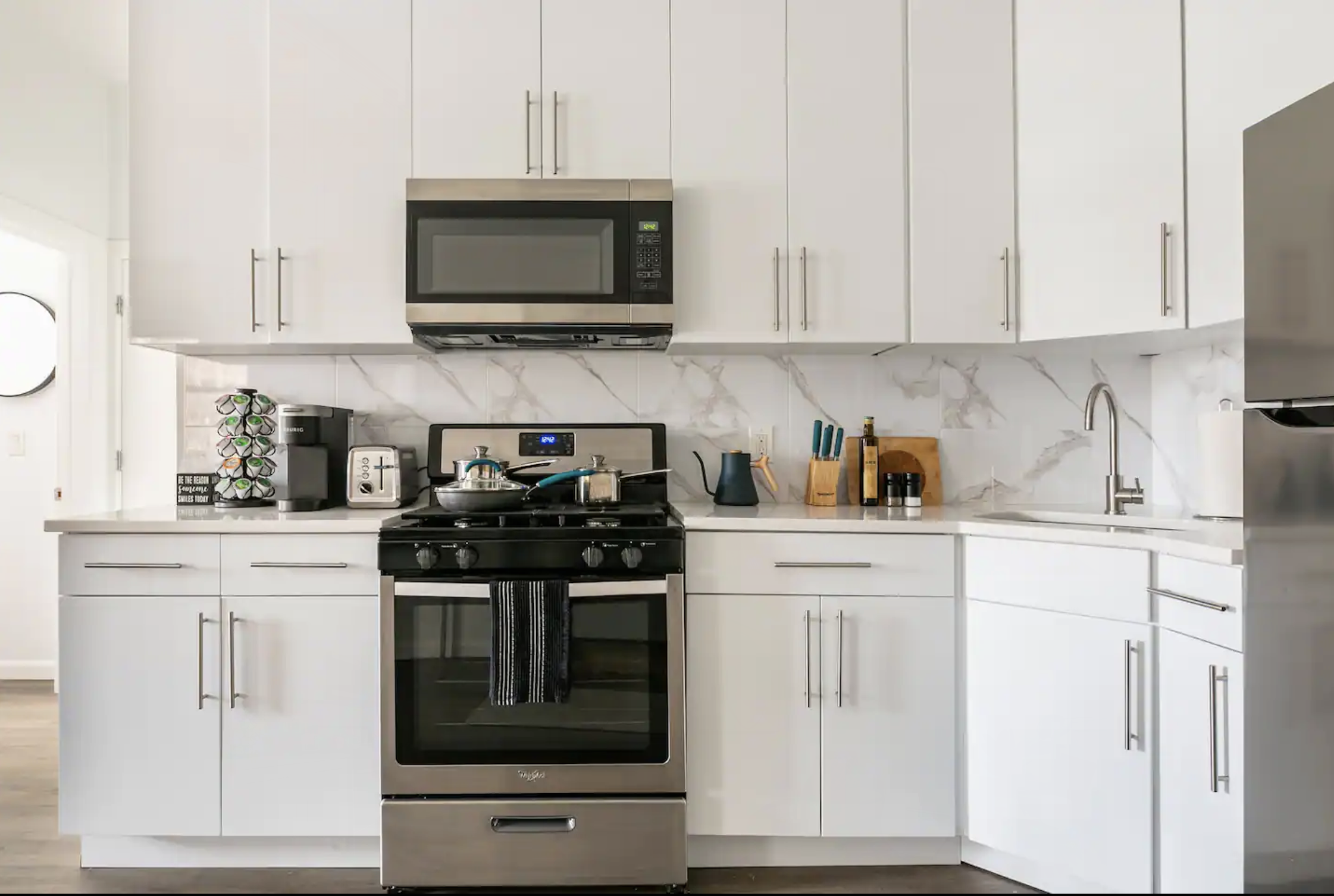 KITCHEN 2.png