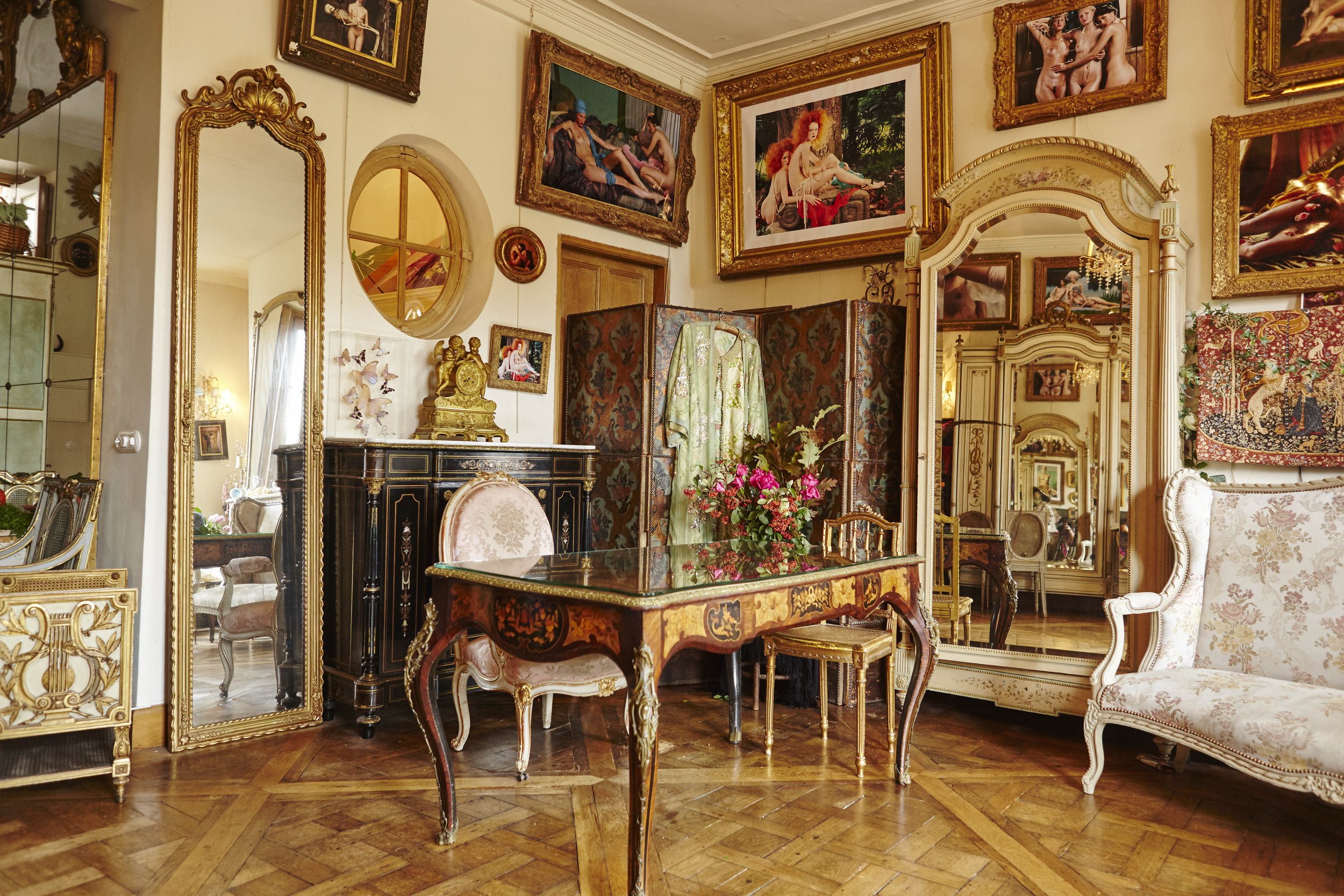 A Parisian Music Salon