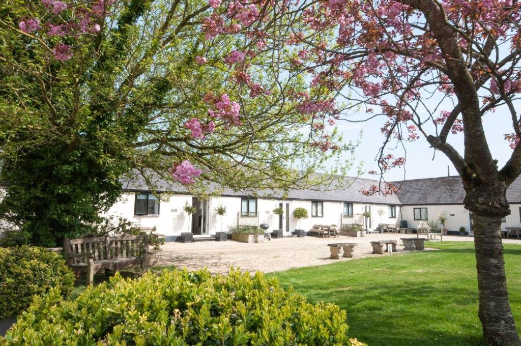 Whitebridge Farm Holiday Cottages