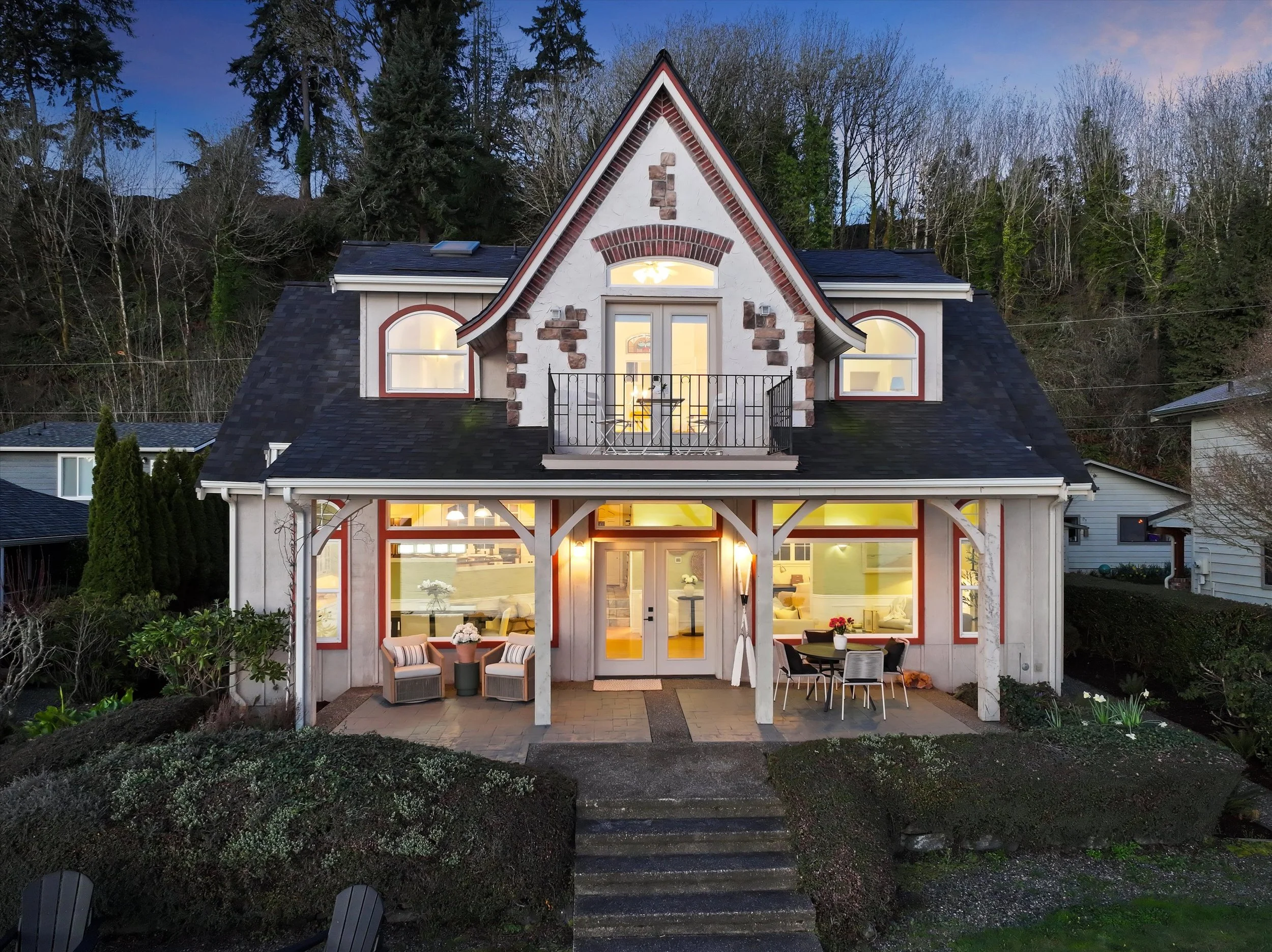 03-Additional Twilights (3).jpg