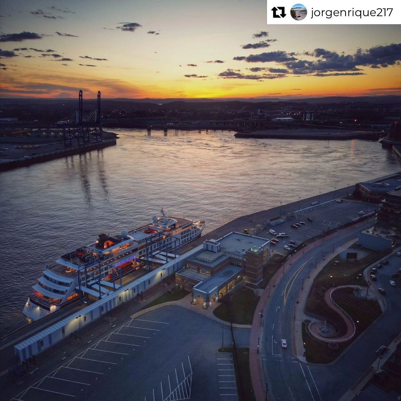 Those Saint John sunsets 😍

Cruise season is here at Port Saint John! What are you waiting for, get your Canada New England cruise booked today! 

See you soon for Bay of Fundy adventures! 

📸 @jorgenrique217 

-
 #cruisetravel #cruise #cruiselife 