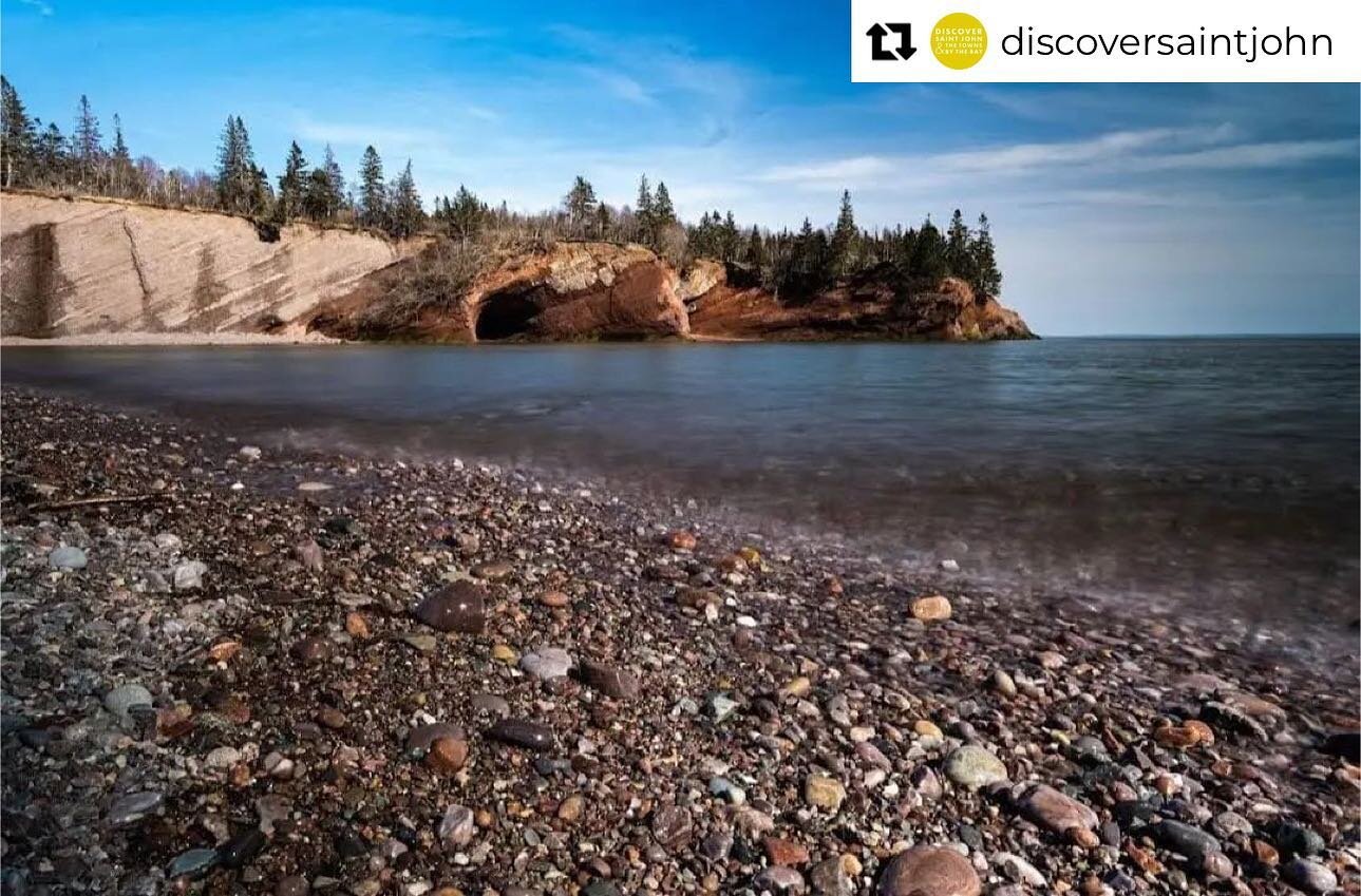 The nearby St Martins sea caves are ready and waiting to be explored! 

Book your Canada New England cruise today! Be sure it includes a stop in Saint John on the Bay of Fundy! 😍

&hellip;&hellip;

Packed with BIG natural attractions, there are endl