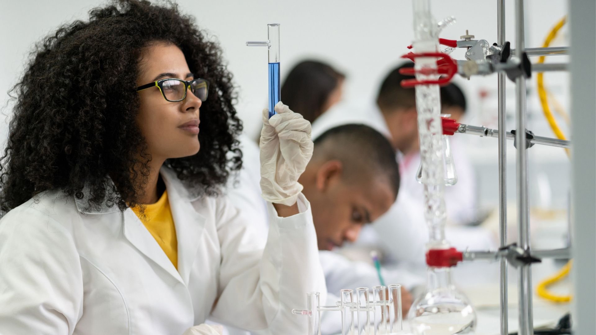30 STEM Internships for High School Students in 2023