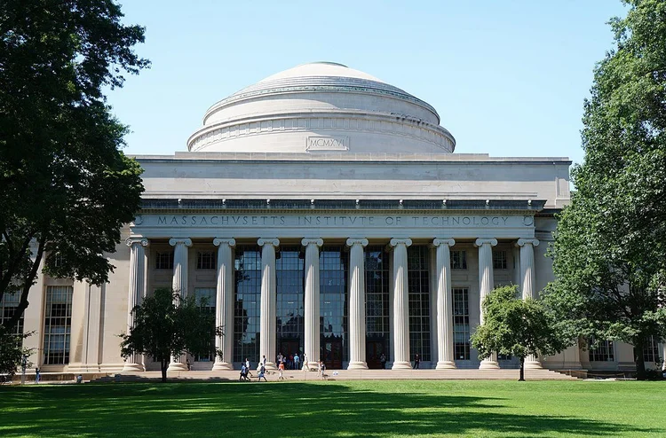 15 Most Competitive Summer Programs for High School Students — Inspirit AI