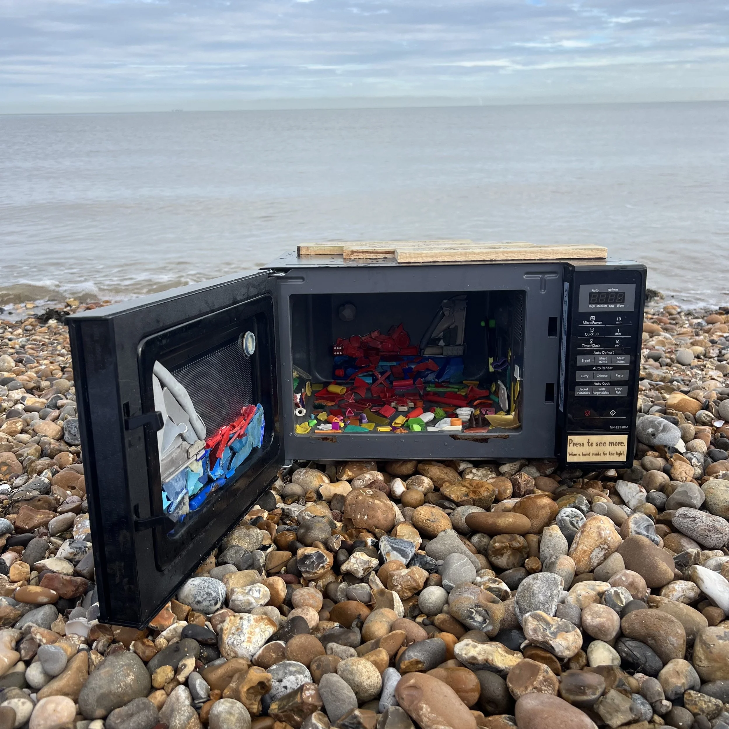 Micro Waves - sea shoot open.JPG