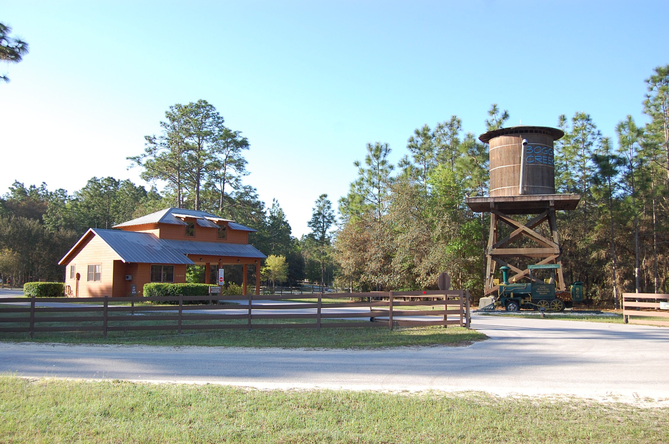 Gatehouse &amp; Water Tower