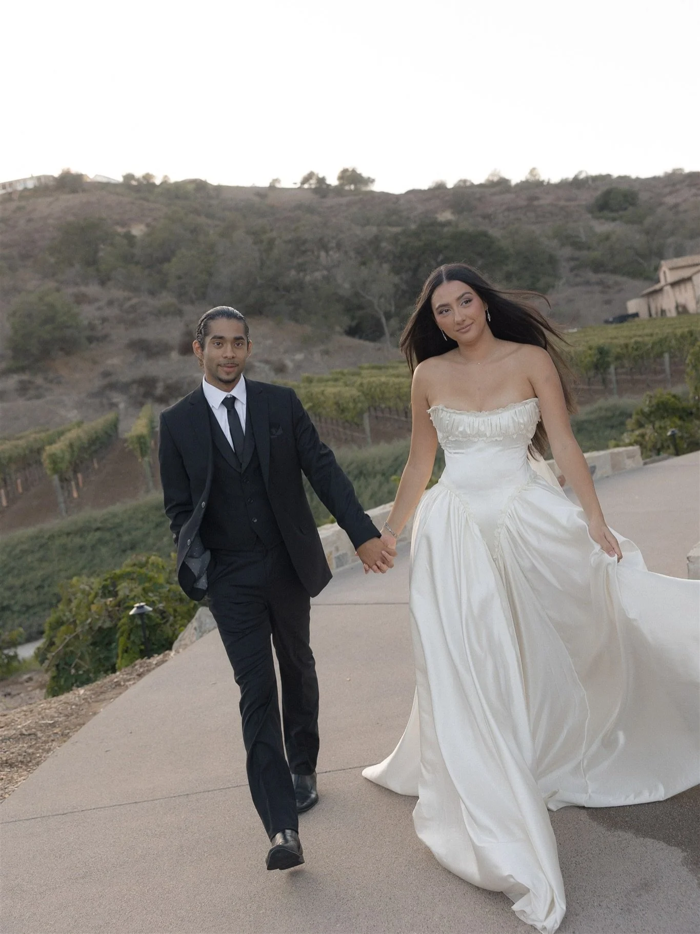 A sneak peek into this creative day with these two; curated by the talented @unioneventcompany and team! 

Design &amp; Planning: @unioneventcompany 
Venue: @monserateweddings 
Photography: @sincerelyluisana
Lead Videographer: @thefilmhouseweddings
F