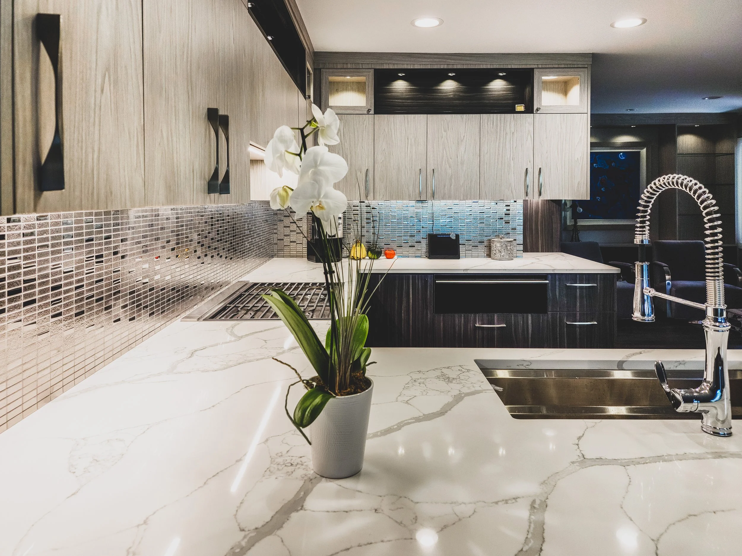 Fred and Lynn's Kitchen2.jpg