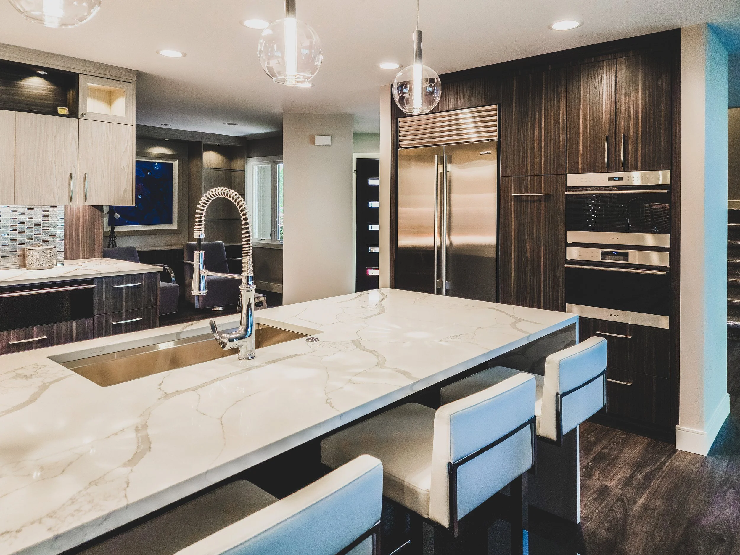 Fred and Lynn's Kitchen3.jpg