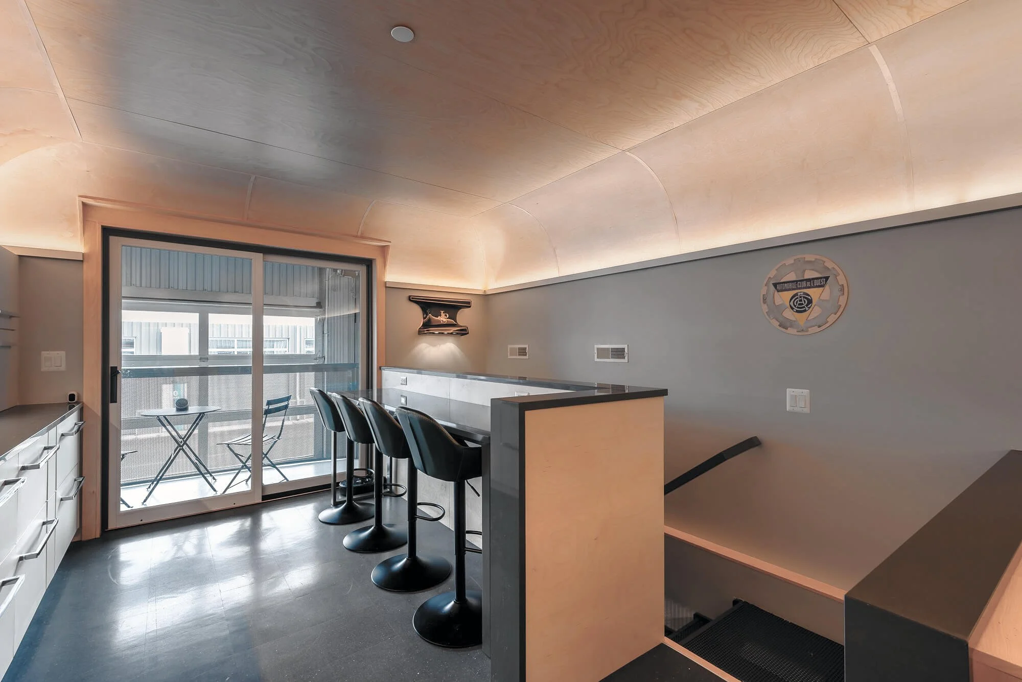 M1 Suites 2.jpg