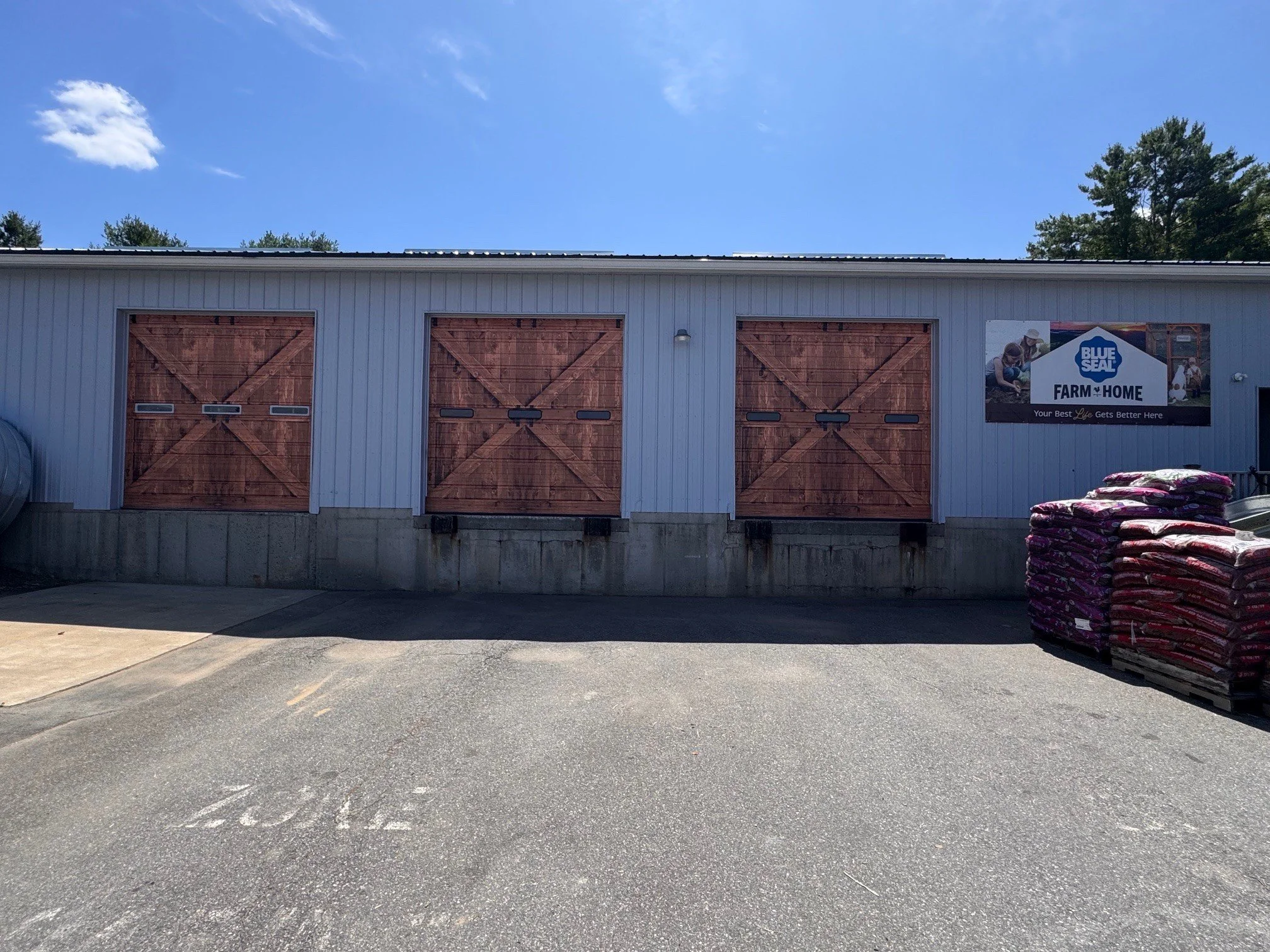 Blue seal Augusta 2 08.jpg